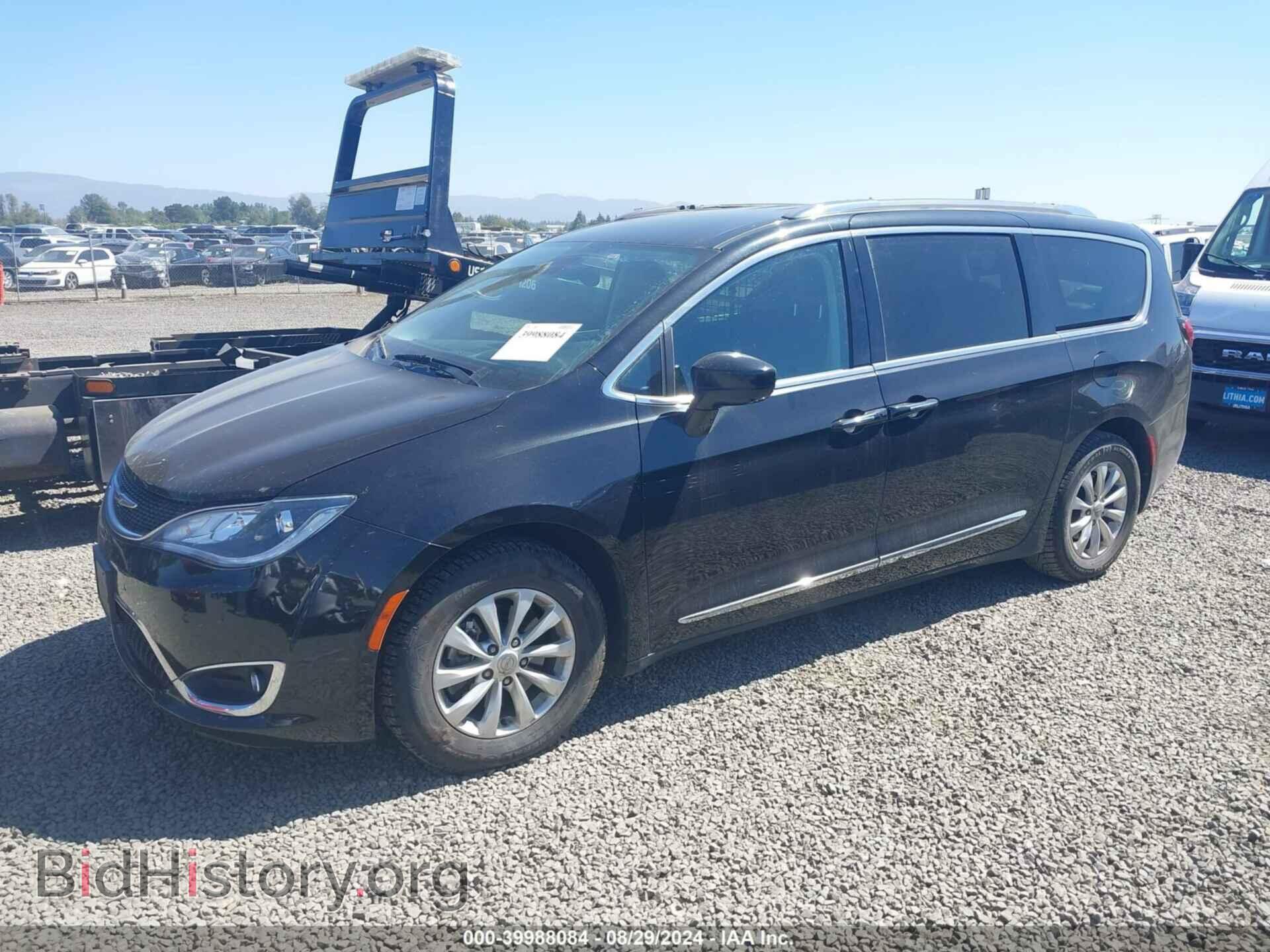 2019 CHRYSLER PACIFICA - VIN: 2C4RC1BG6KR652192 - Photo 2
