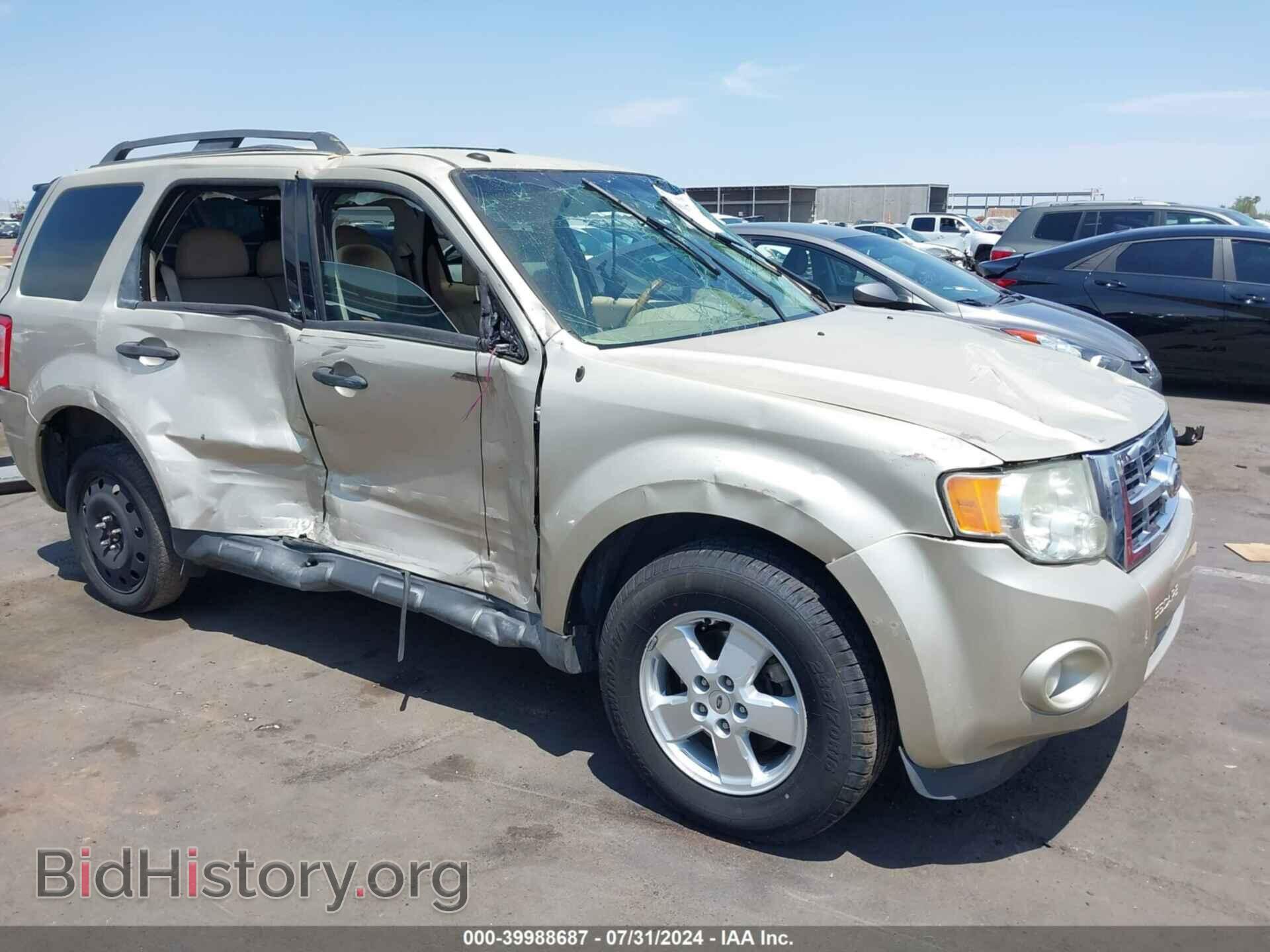 Фотография 1FMCU0DG3CKC69977 - FORD ESCAPE 2012