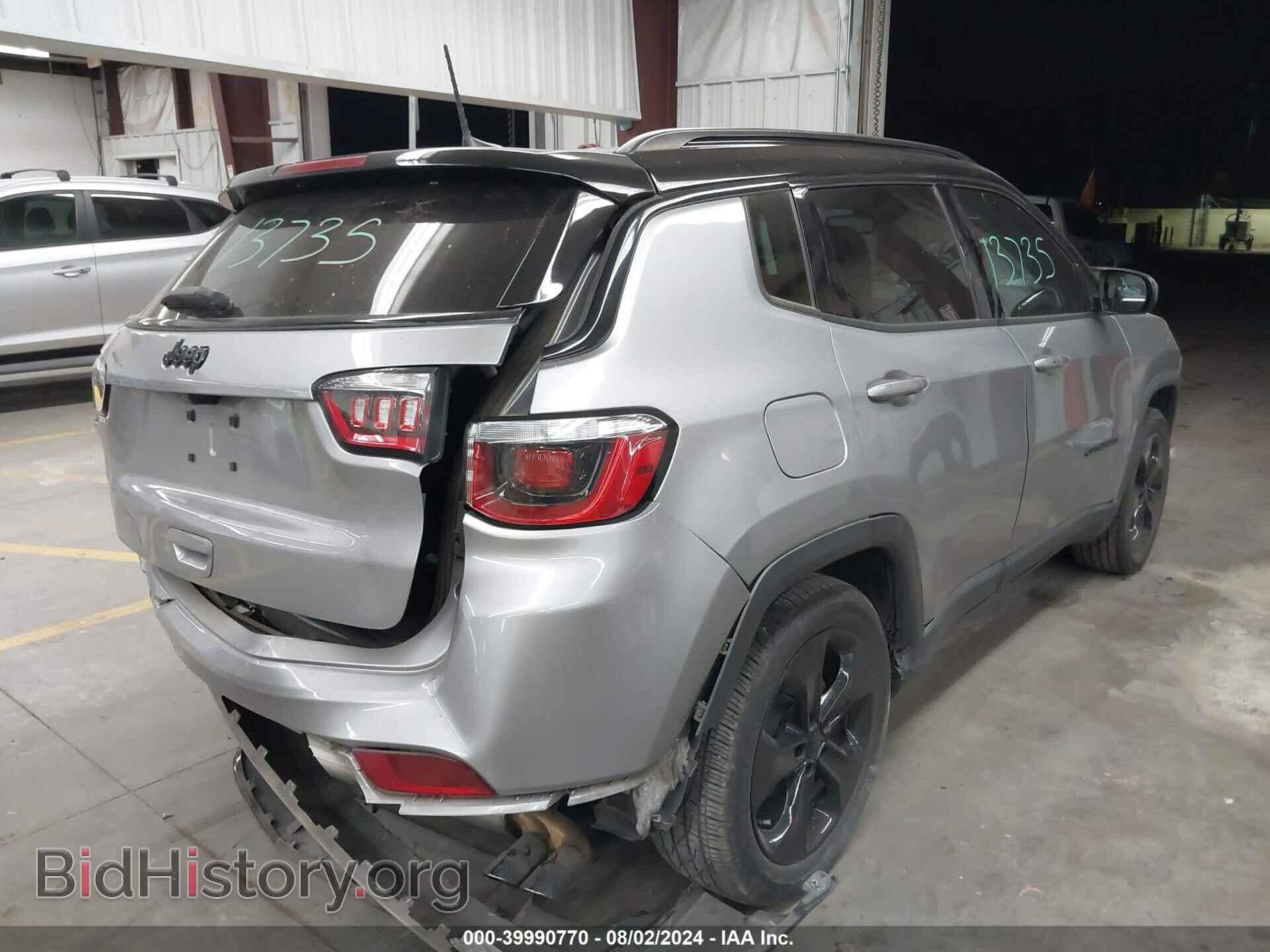 2019 JEEP COMPASS - VIN: 3C4NJCBB6KT692709 - Фото 4