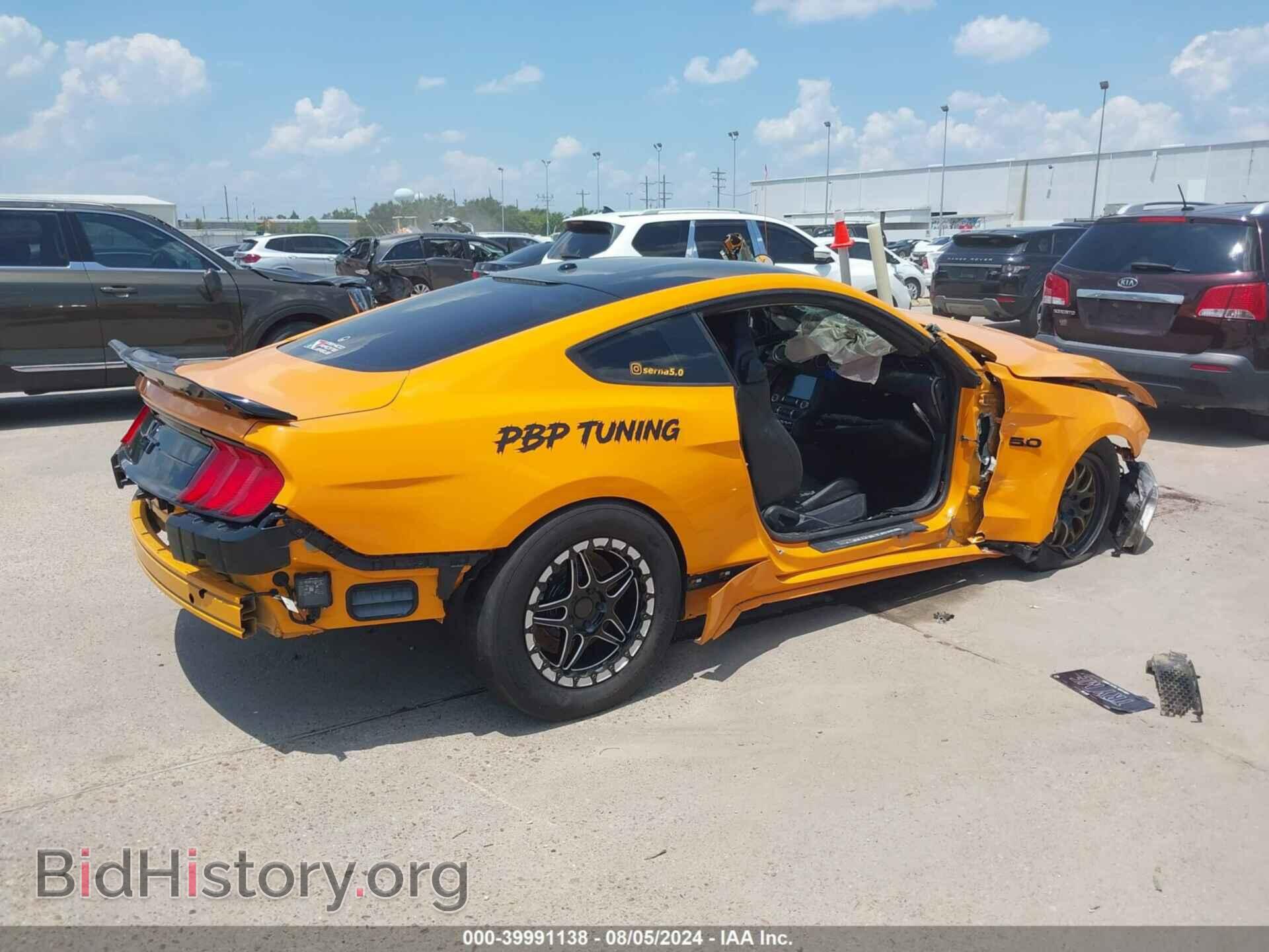 2018 FORD MUSTANG - VIN: 1FA6P8CF2J5105606 - Фото 4