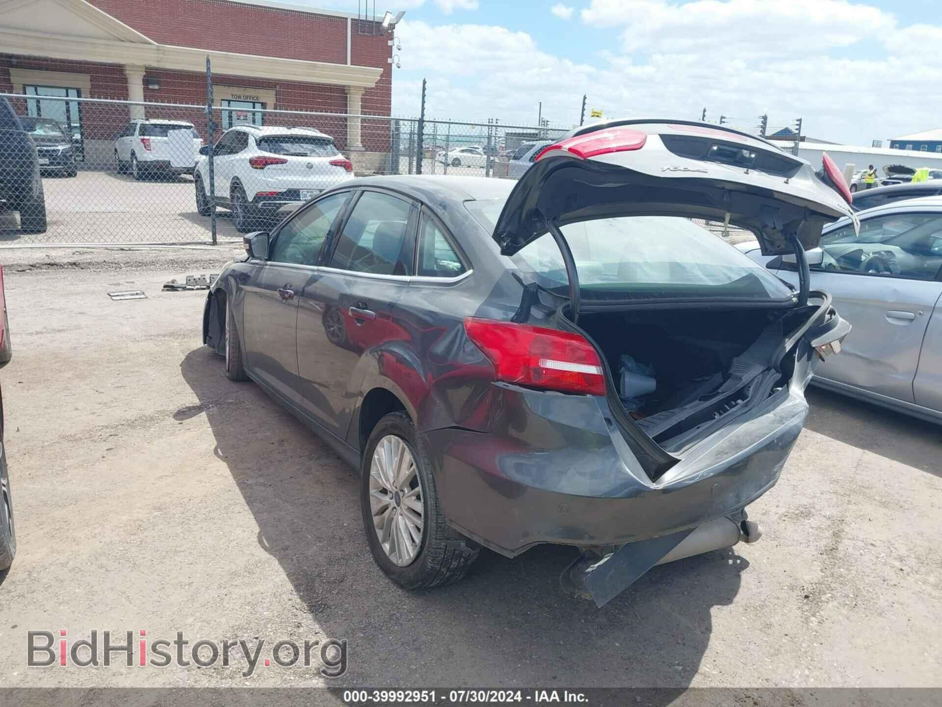2017 FORD FOCUS - VIN: 1FADP3J26HL272633 - Фото 3
