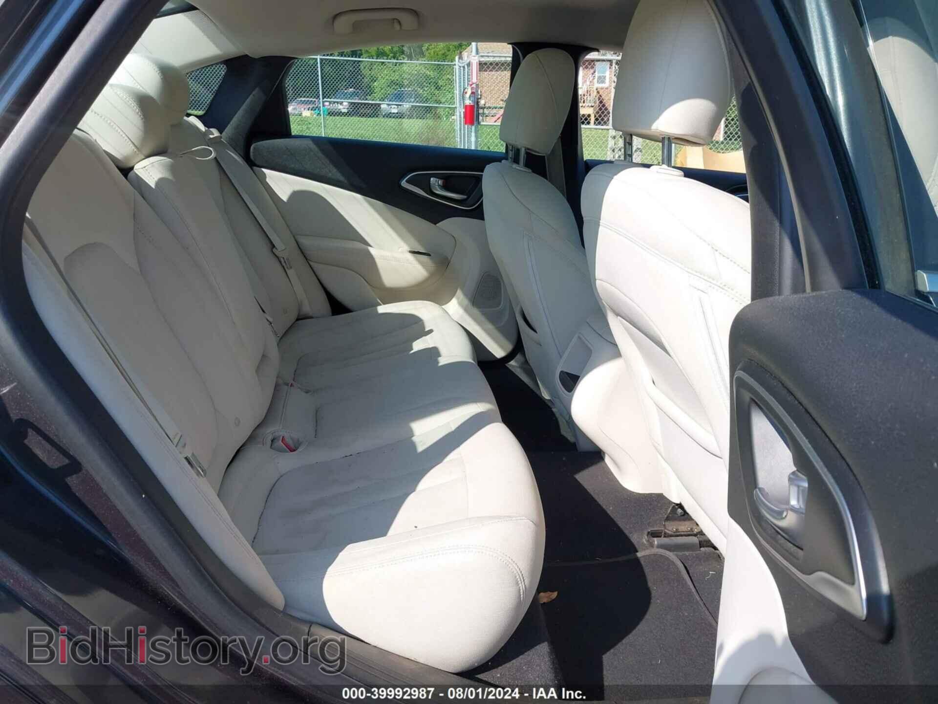2015 CHRYSLER 200 - VIN: 1C3CCCAB0FN675899 - Фото 8