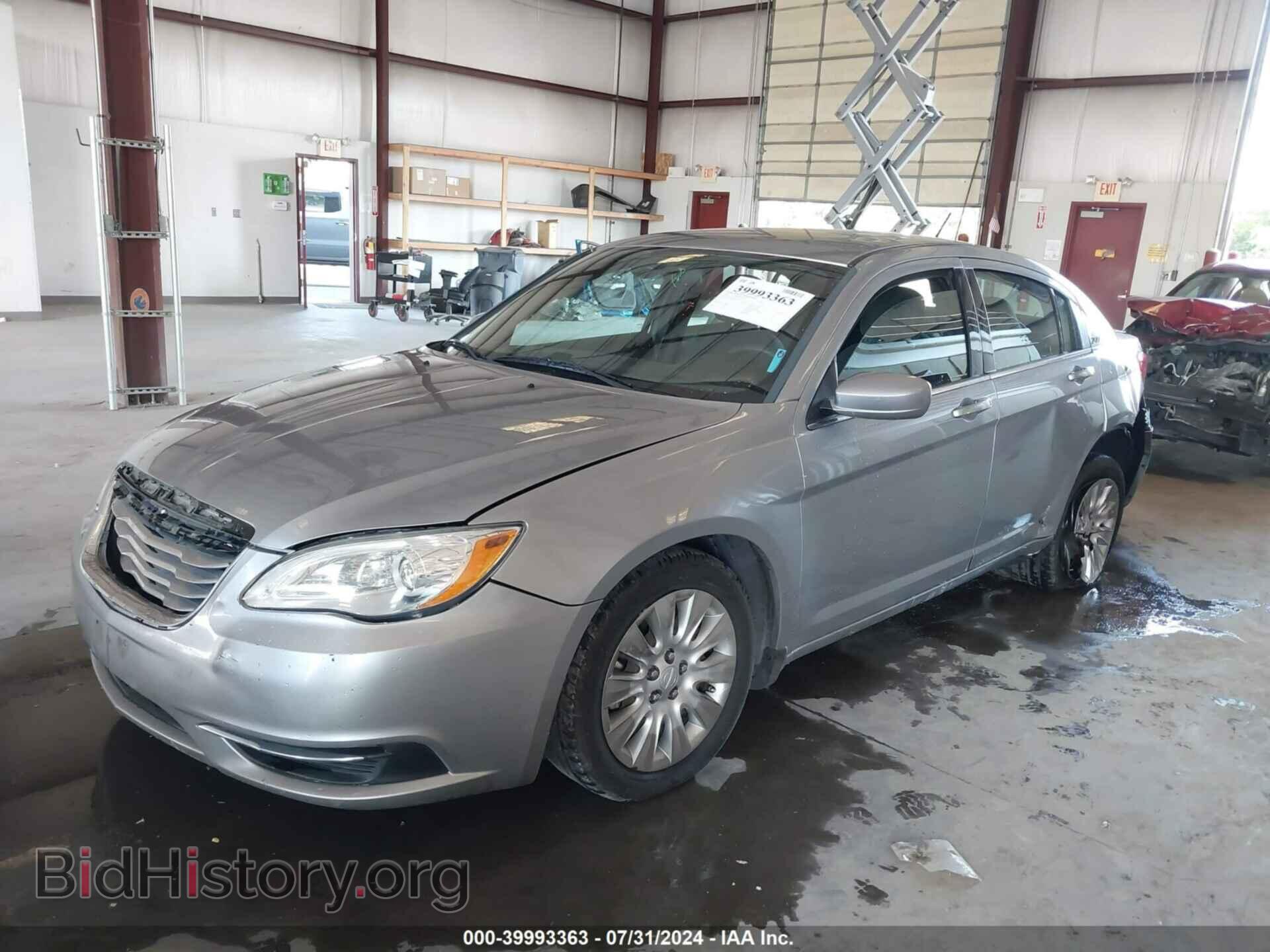 2014 CHRYSLER 200 - VIN: 1C3CCBAB8EN210649 - Photo 2