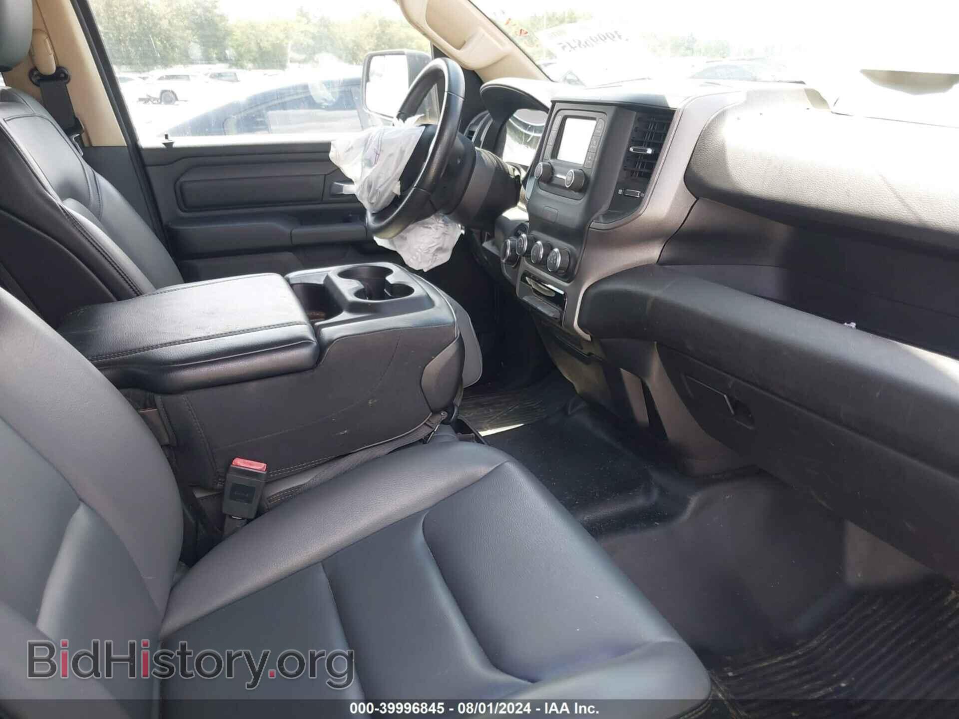 2019 RAM 1500 - VIN: 1C6RRECT9KN604191 - Фото 5