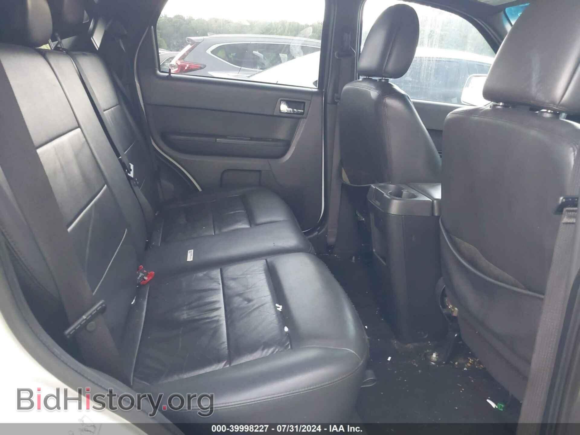 2011 FORD ESCAPE - VIN: 1FMCU0E70BKC62627 - Фото 8