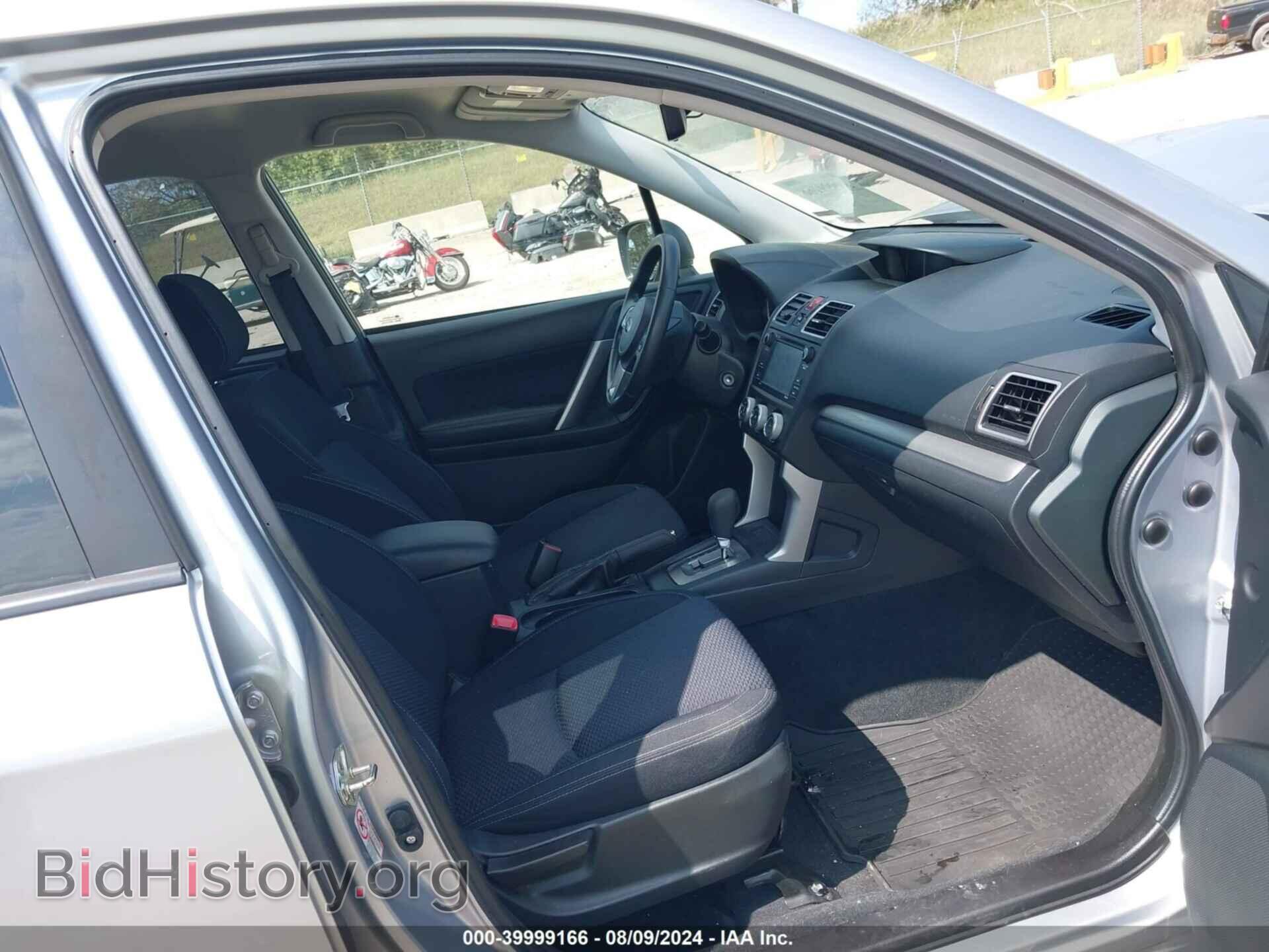 2017 SUBARU FORESTER - VIN: JF2SJABC8HH462906 - Фото 5