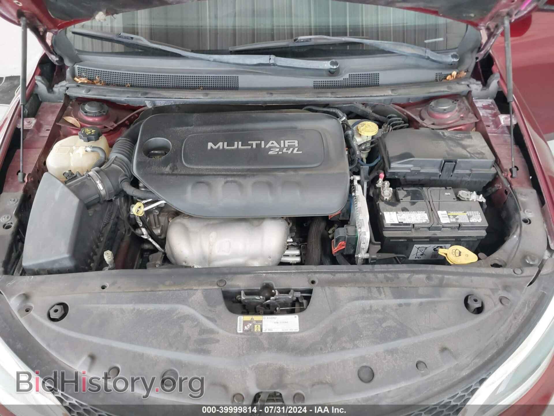 2015 CHRYSLER 200 - VIN: 1C3CCCAB8FN633481 - Фото 10