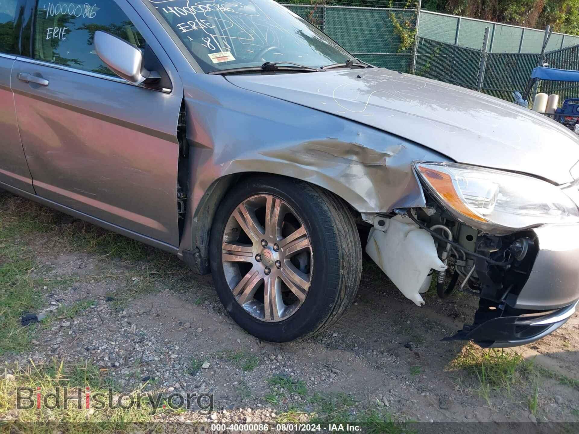2013 CHRYSLER 200 - VIN: 1C3CCBBB1DN512779 - Фото 6