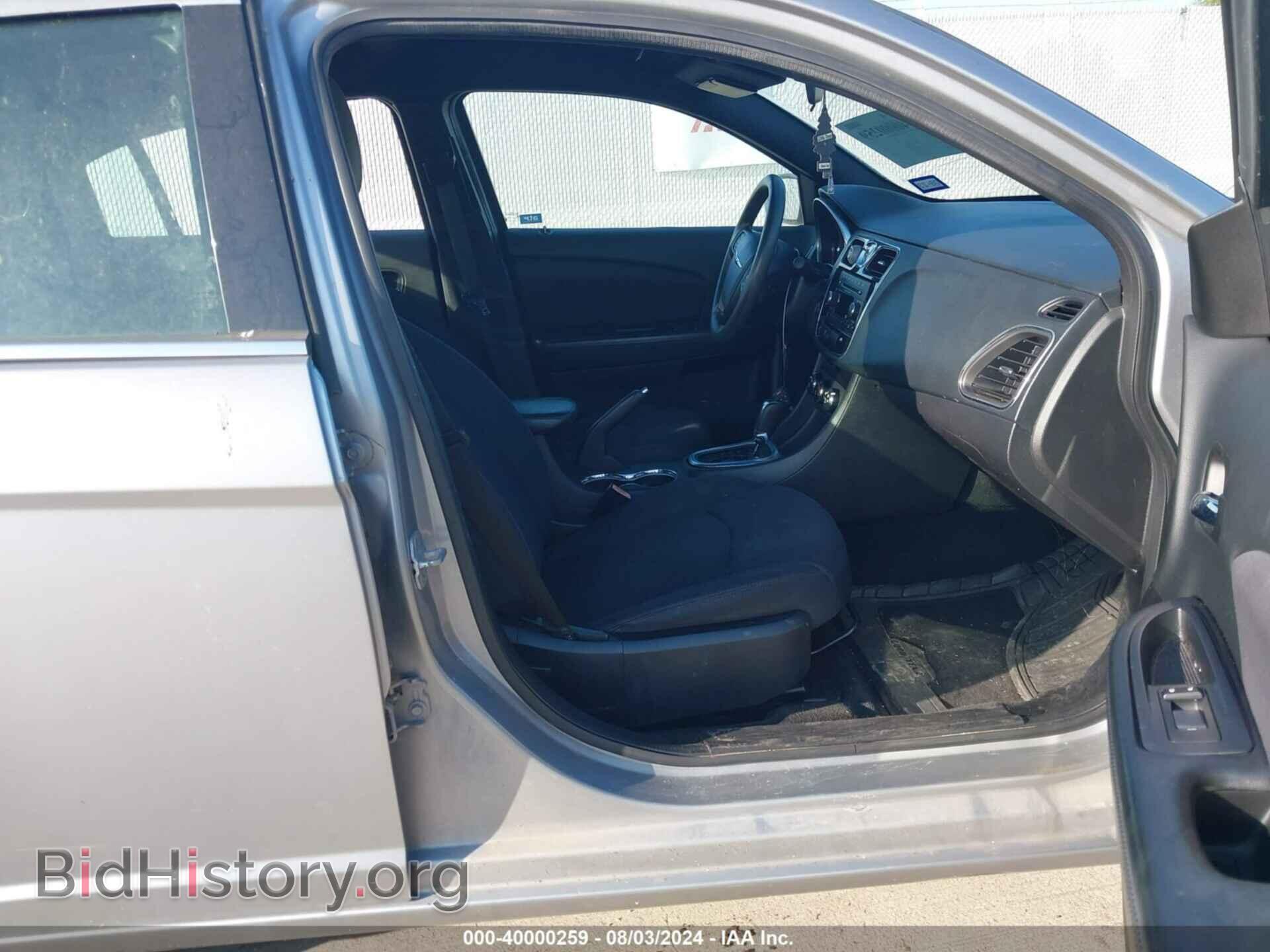 2013 CHRYSLER 200 - VIN: 1C3CCBAB3DN646579 - Фото 5