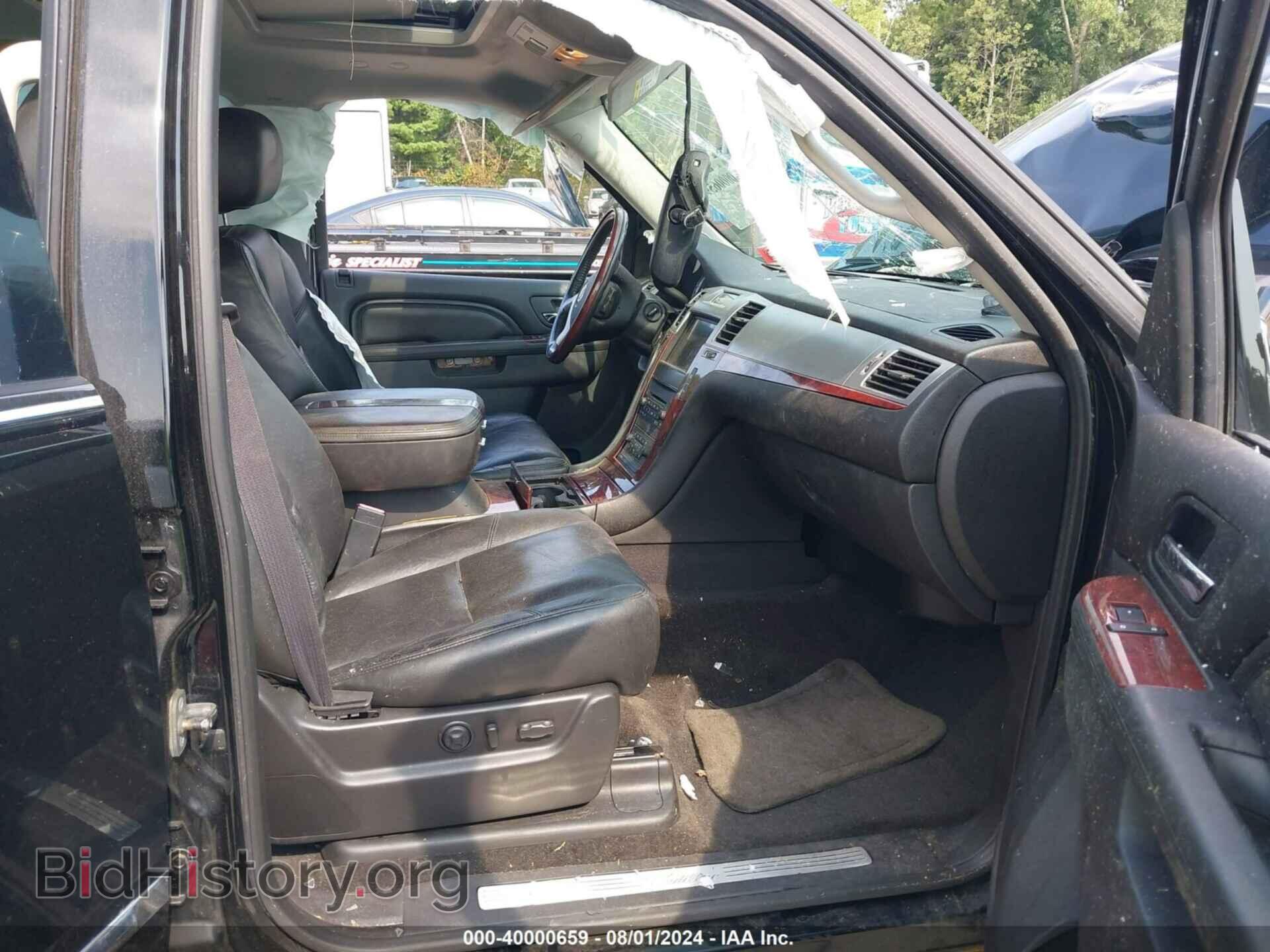2011 CADILLAC ESCALADE - VIN: 1GYS4AEF2BR349802 - Photo 5