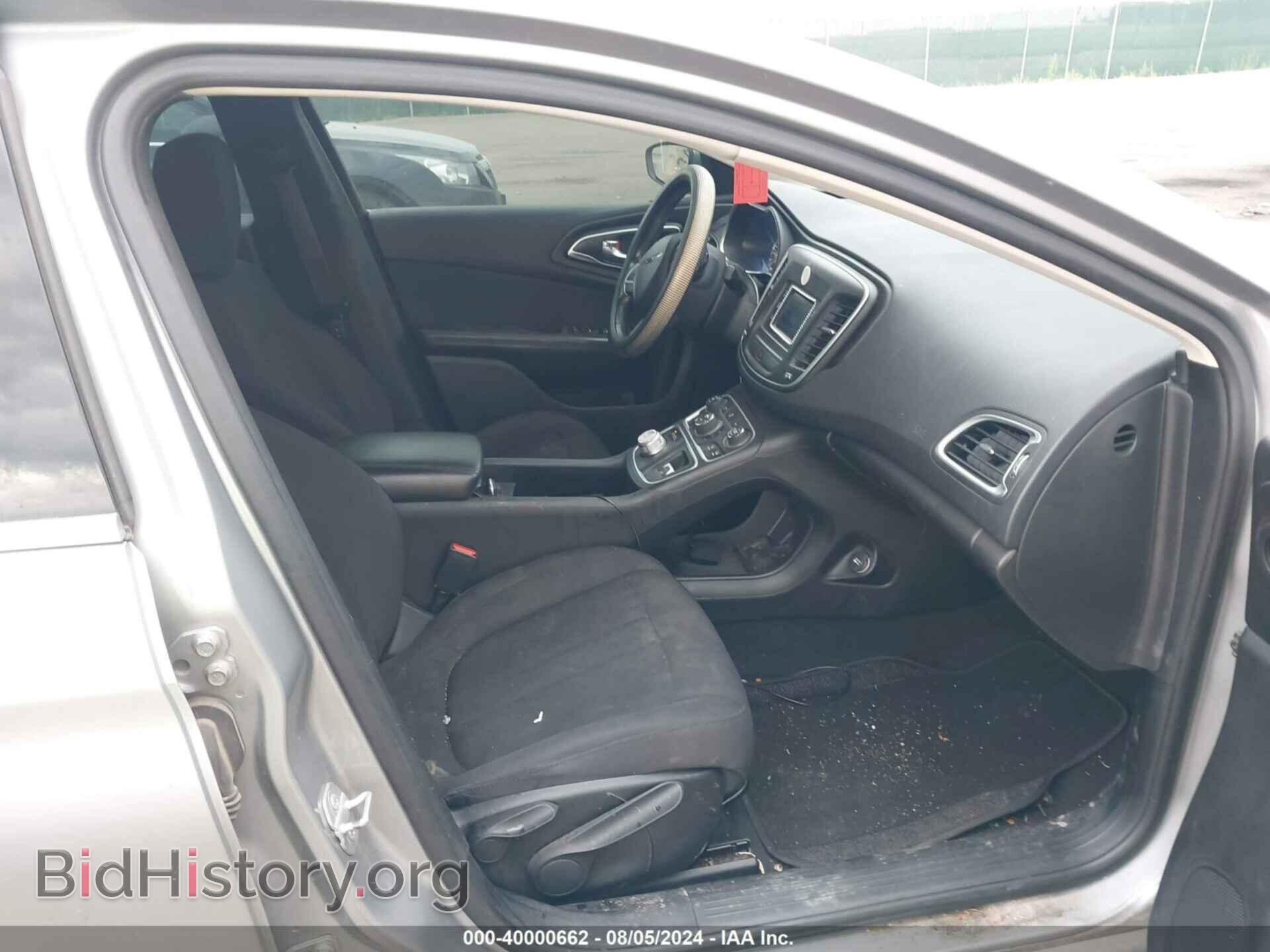 2015 CHRYSLER 200 - VIN: 1C3CCCAB7FN542475 - Photo 5