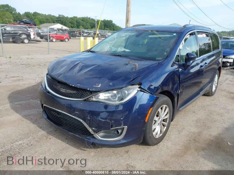 2018 Chrysler PACIFICA (VIN 2C4RC1EG9JR141411) — фото 6 из 16