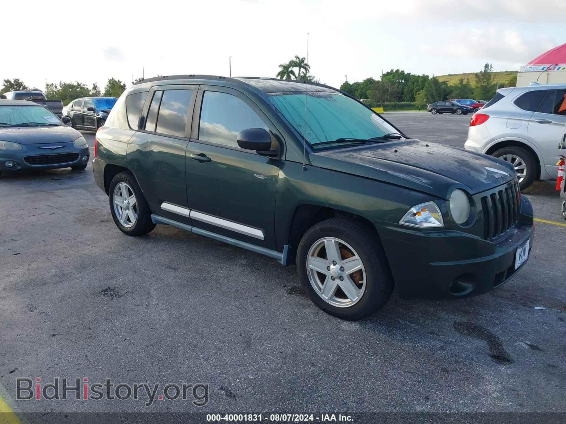 Photo 1J4NT1FA0AD621150 - JEEP COMPASS 2010