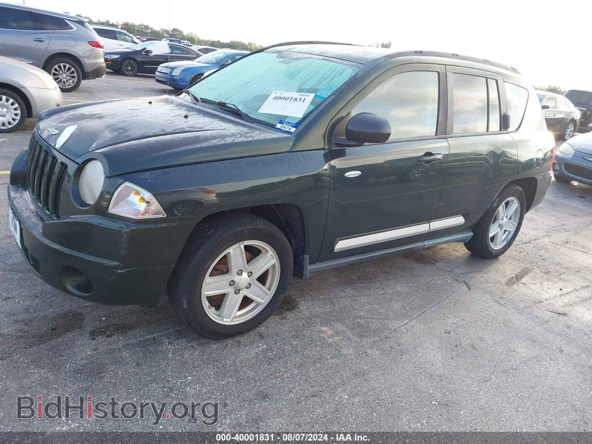 2010 JEEP COMPASS - VIN: 1J4NT1FA0AD621150 - Фото 2