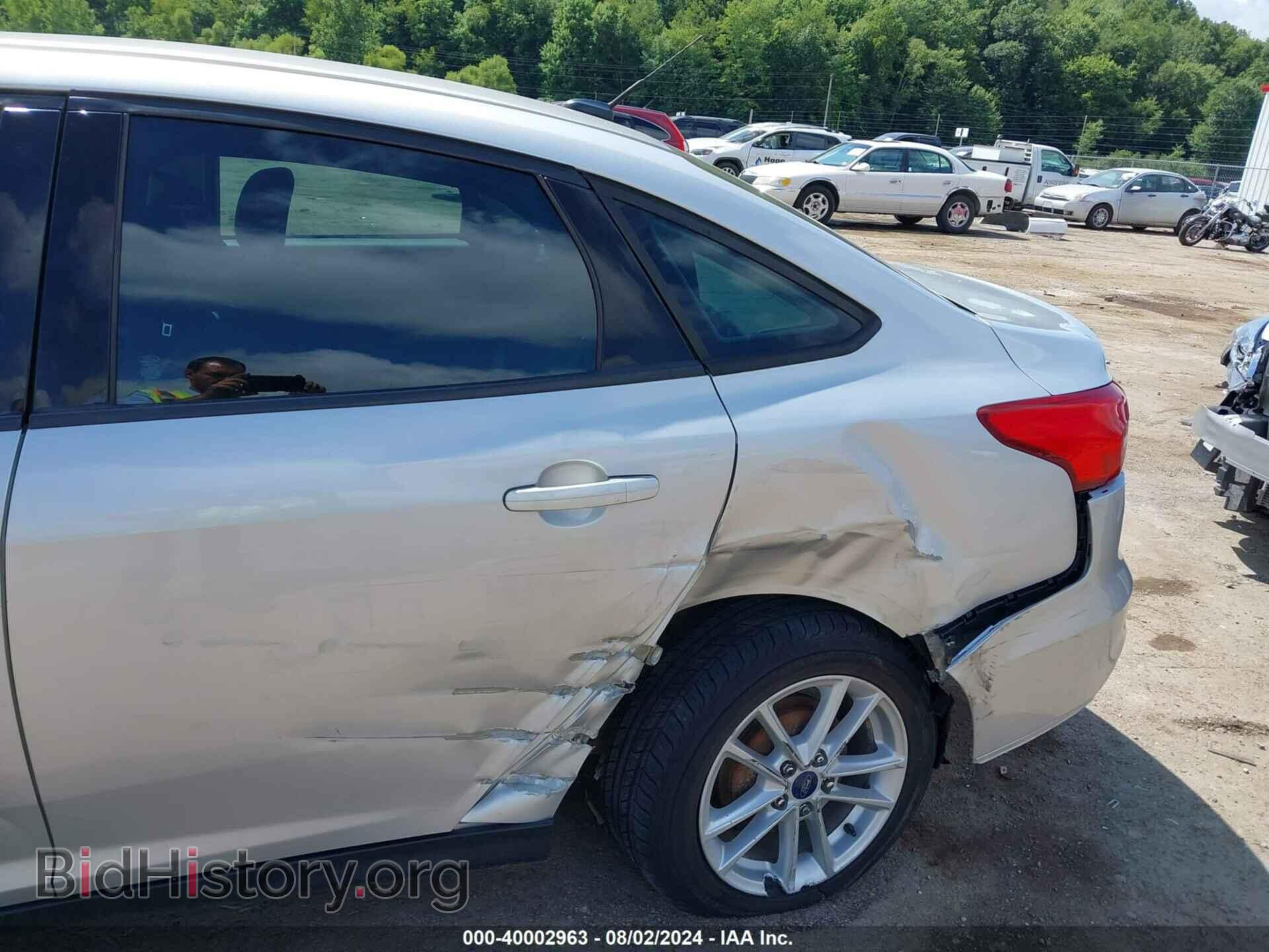 2016 FORD FOCUS - VIN: 1FADP3F21GL359363 - Photo 6