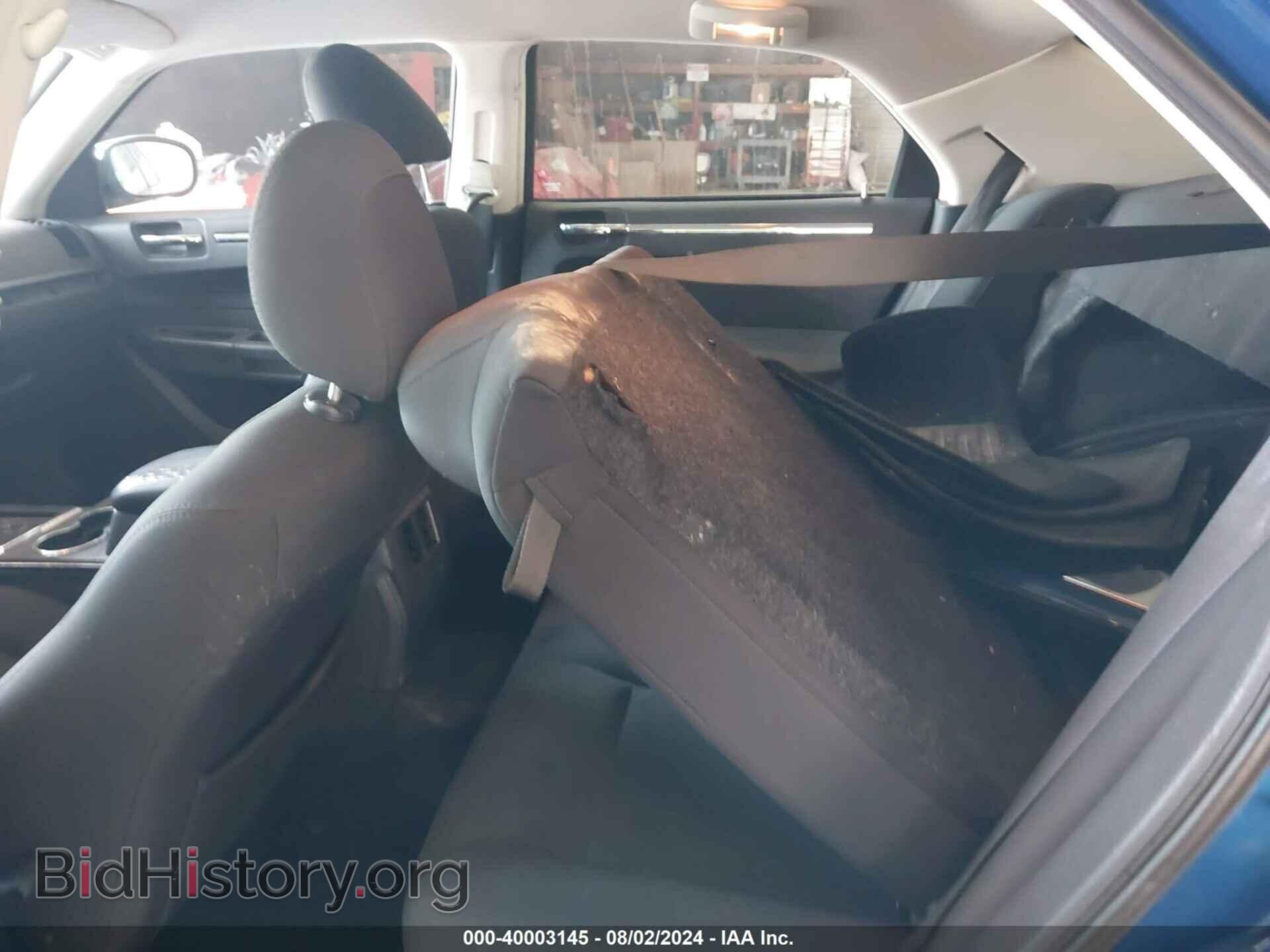 2009 CHRYSLER 300 - VIN: 2C3KA43D39H528009 - Фото 8