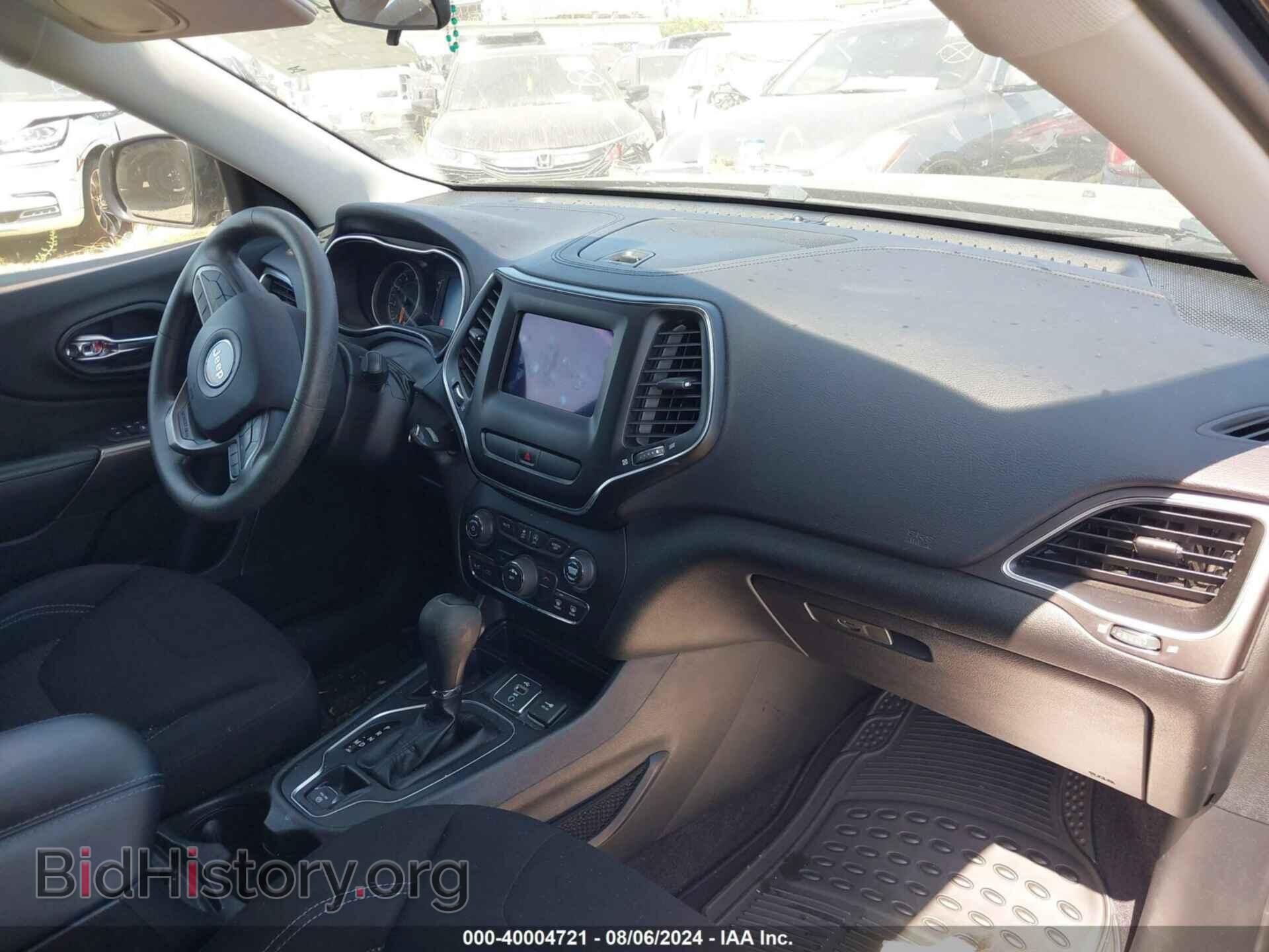 2019 JEEP CHEROKEE - VIN: 1C4PJLCB1KD247355 - Фото 5