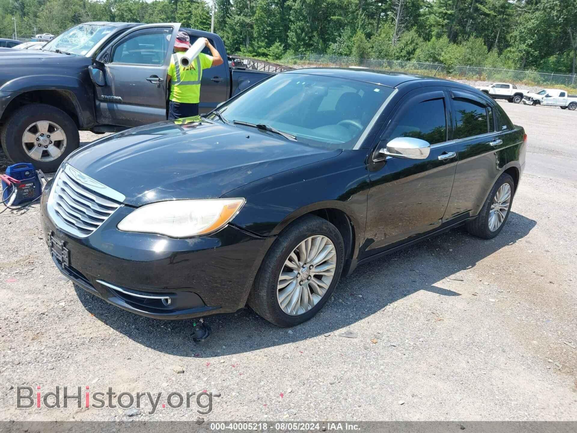 2012 CHRYSLER 200 - VIN: 1C3CCBCB6CN284596 - Фото 2
