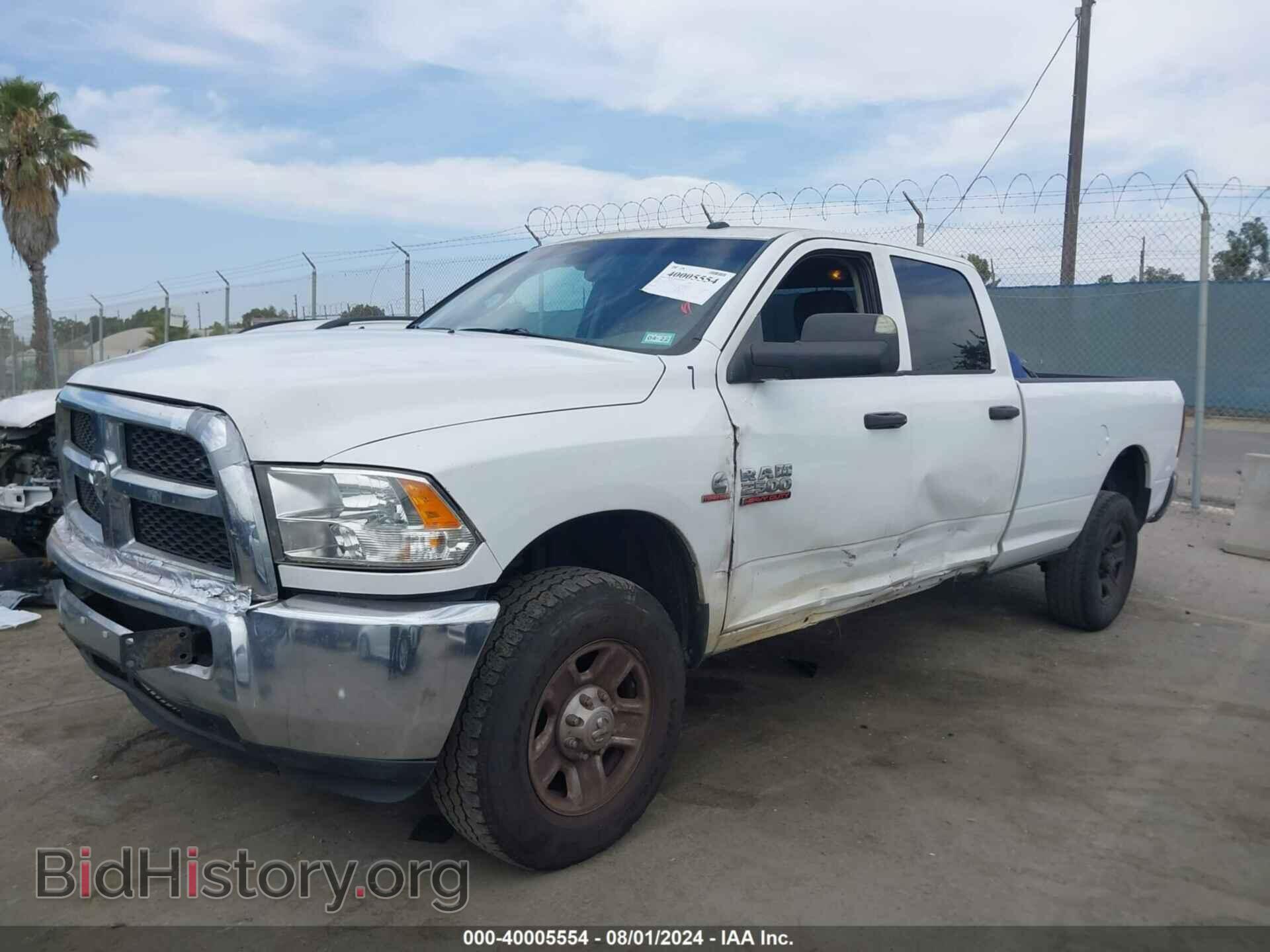 2014 RAM 2500 - VIN: 3C6UR5HL7EG208132 - Фото 2