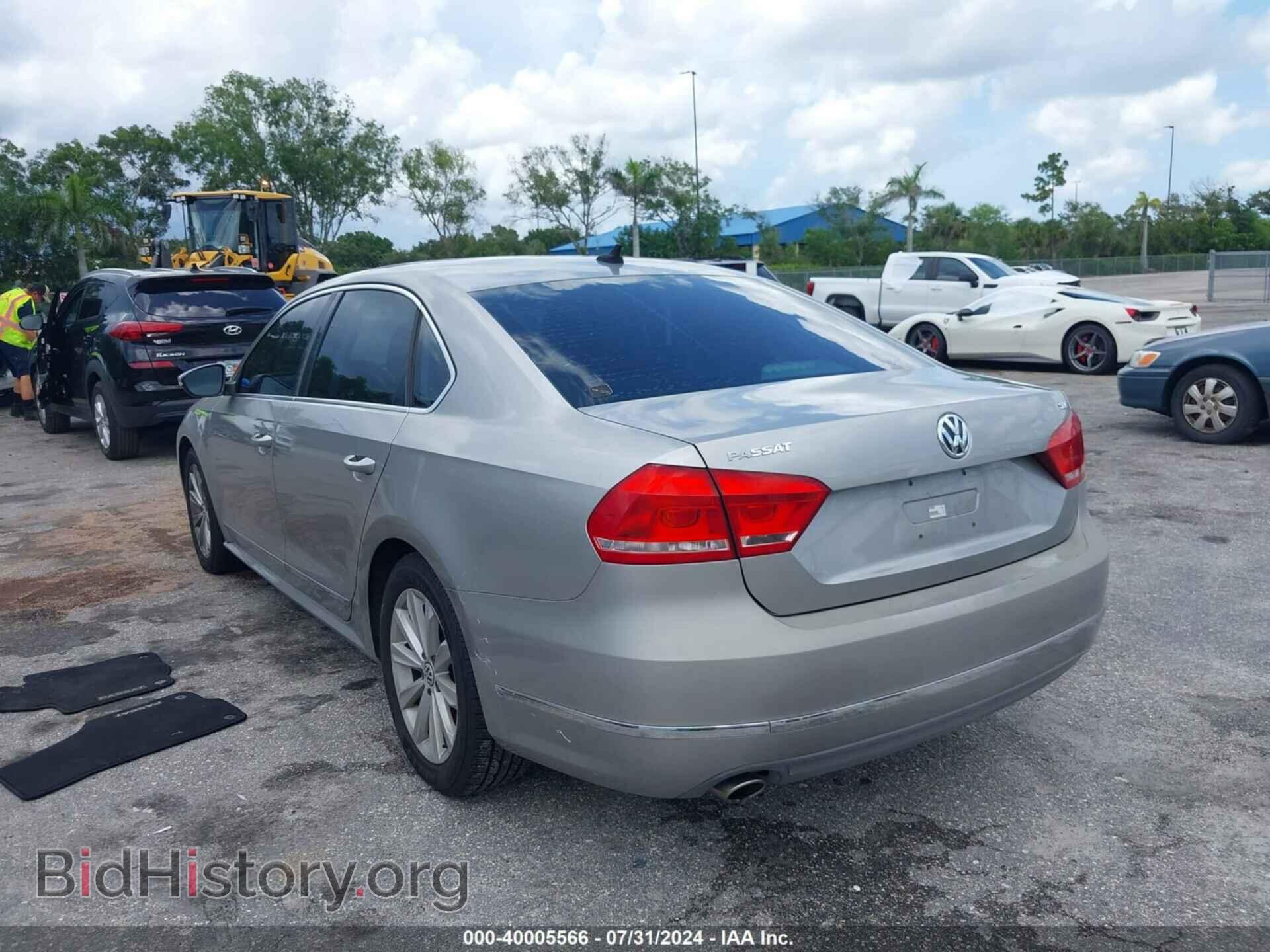 2012 VOLKSWAGEN PASSAT - VIN: 1VWCH7A39CC038799 - Фото 3