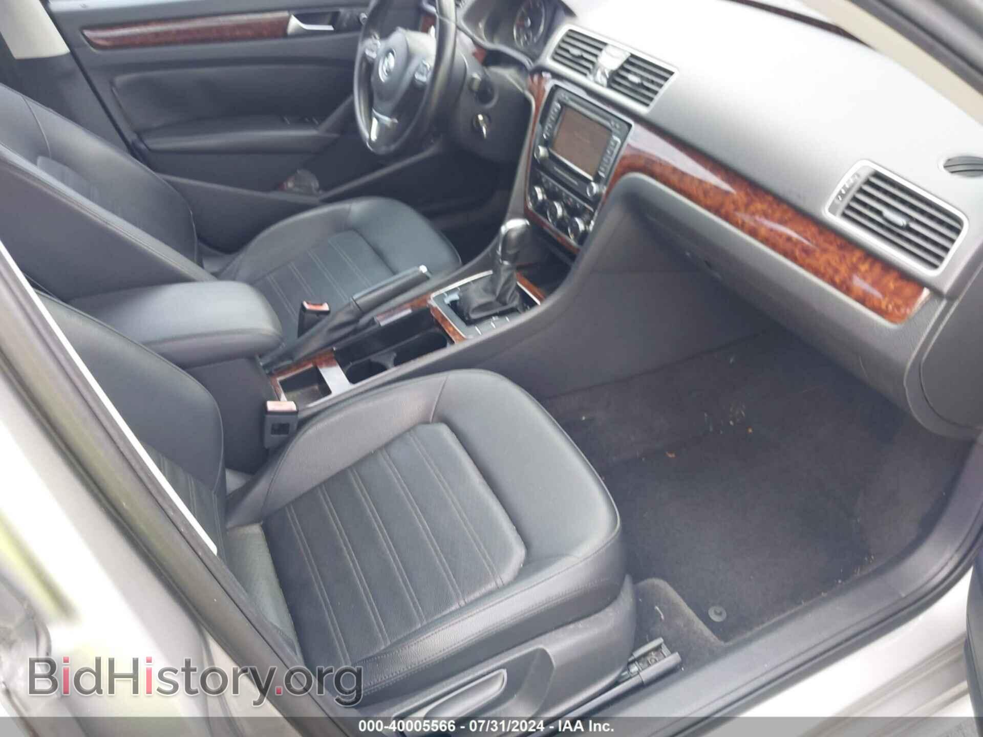 2012 VOLKSWAGEN PASSAT - VIN: 1VWCH7A39CC038799 - Фото 5