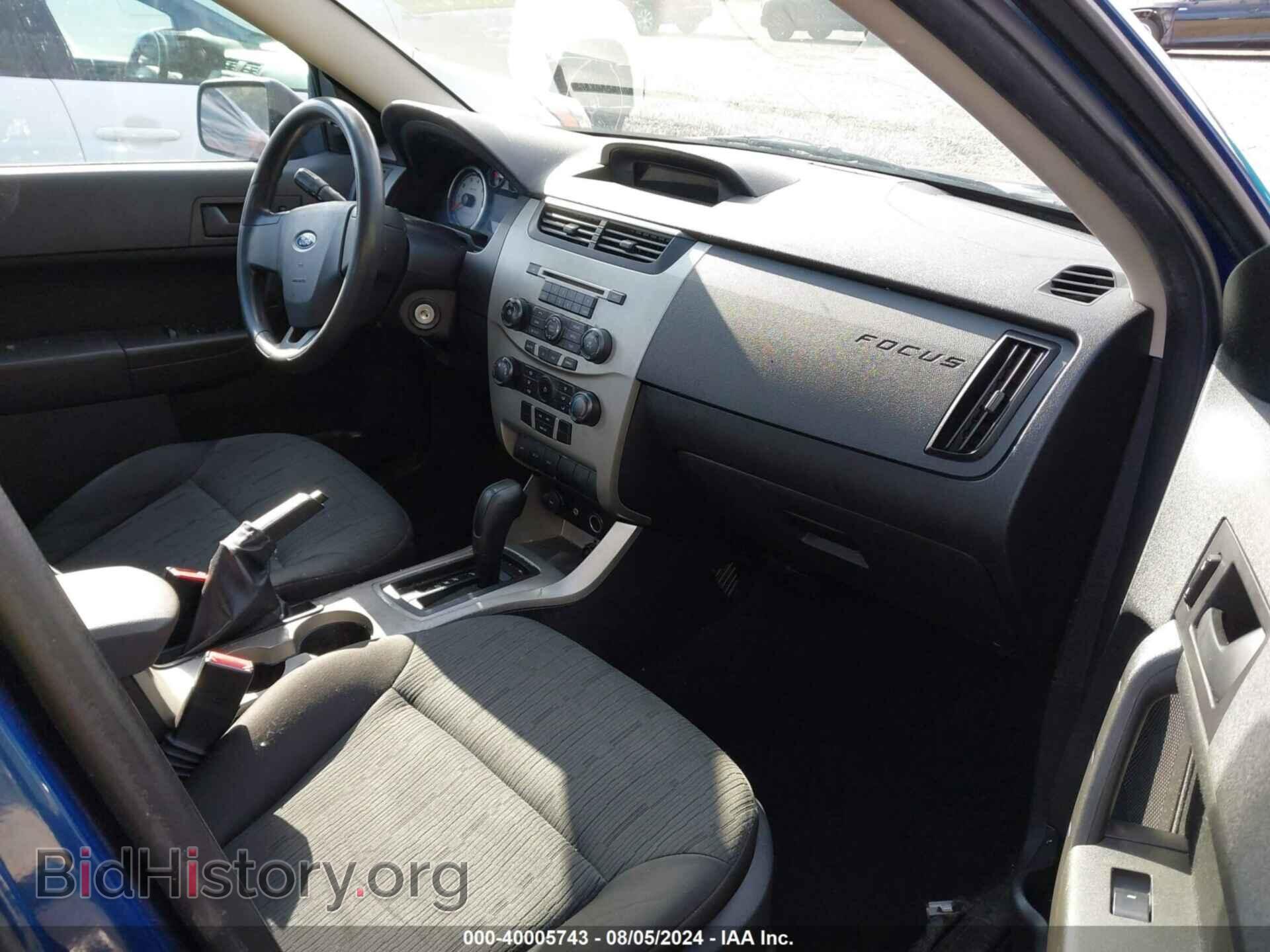 2008 FORD FOCUS - VIN: 1FAHP35N58W181017 - Фото 5