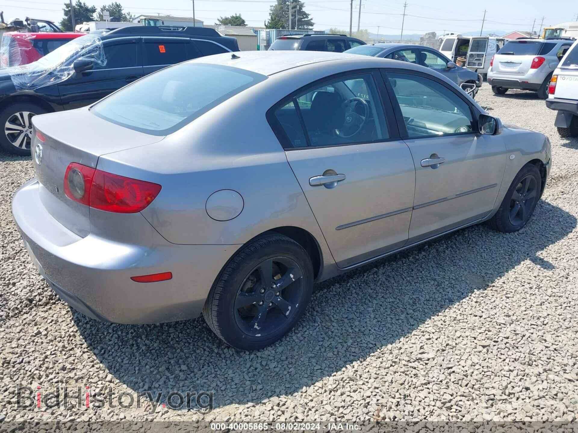 2006 MAZDA MAZDA3 - VIN: JM1BK12FX61472123 - Фото 4