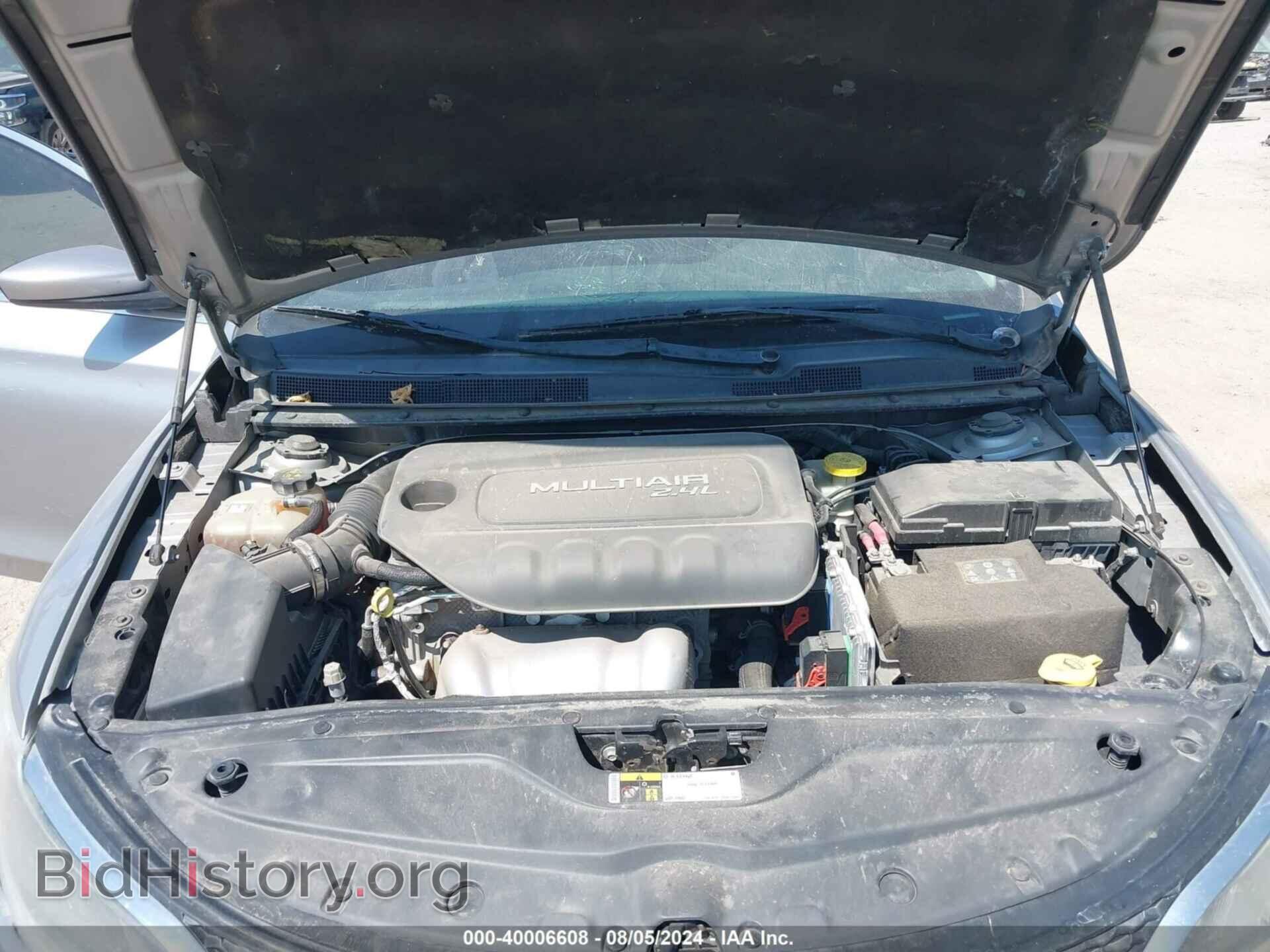 2015 CHRYSLER 200 - VIN: 1C3CCCAB2FN596024 - Фото 10