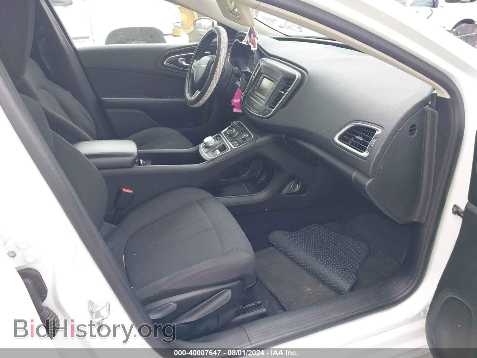 2016 CHRYSLER 200 - VIN: 1C3CCCFB5GN188045 - Фото 5