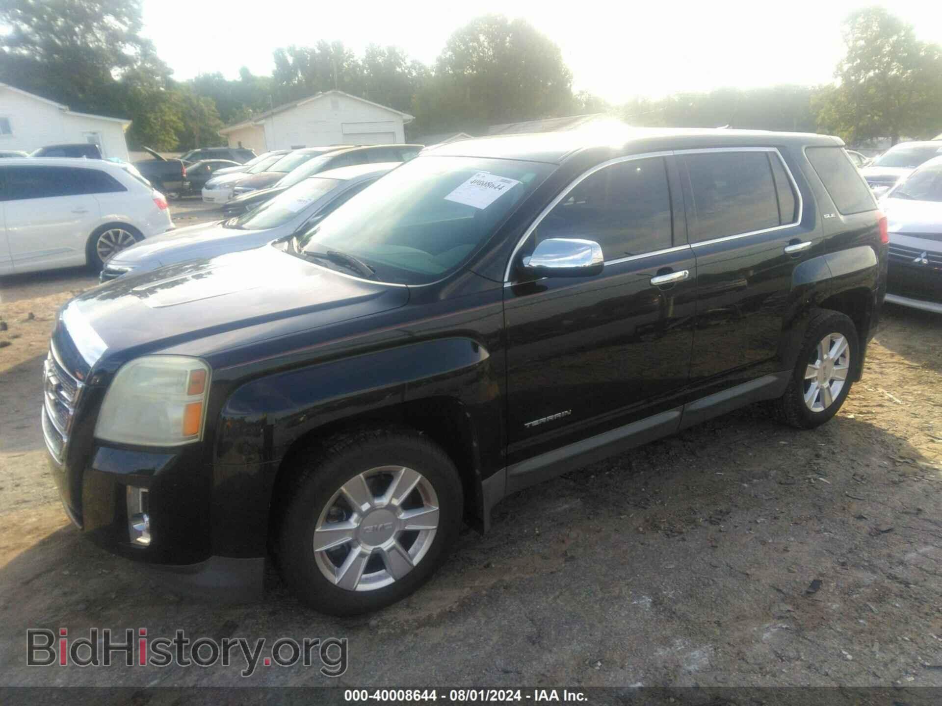 2011 GMC TERRAIN - VIN: 2CTALMEC8B6476145 - Фото 2
