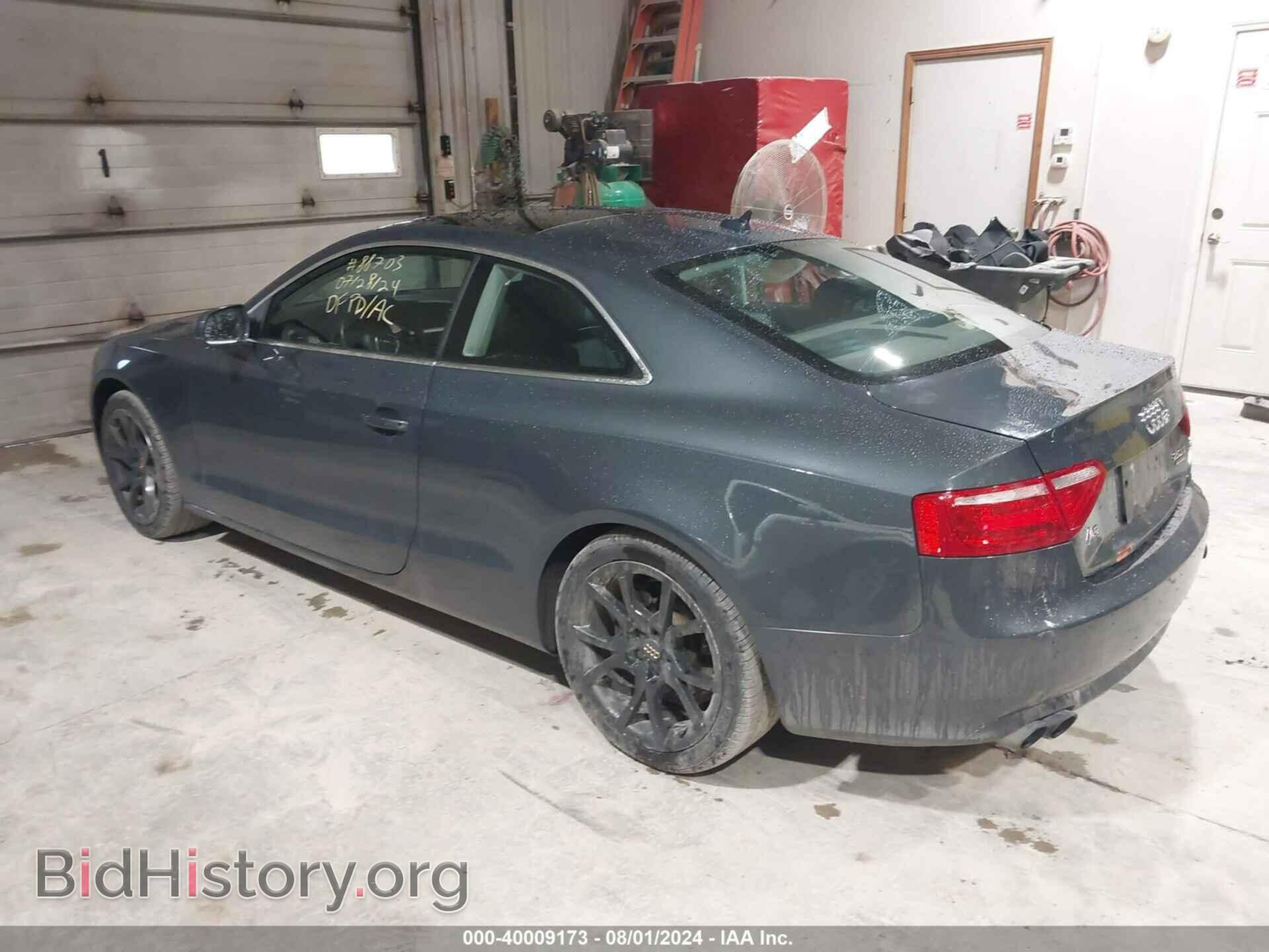 2011 AUDI A5 - VIN: WAUCFAFR2BA040257 - Фото 3