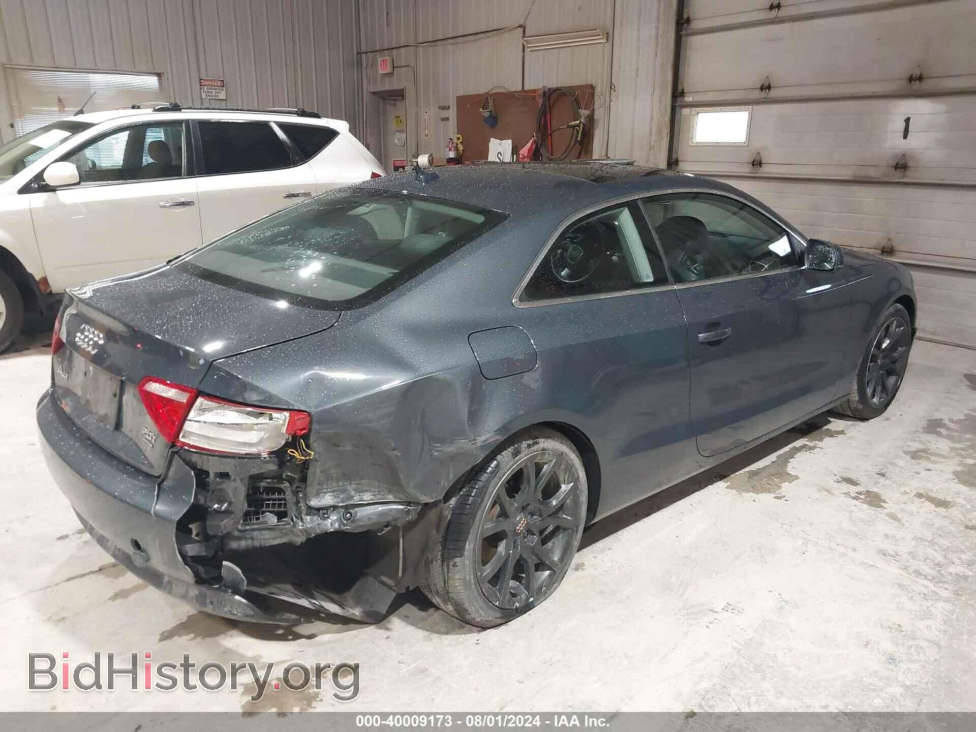 2011 AUDI A5 - VIN: WAUCFAFR2BA040257 - Фото 4