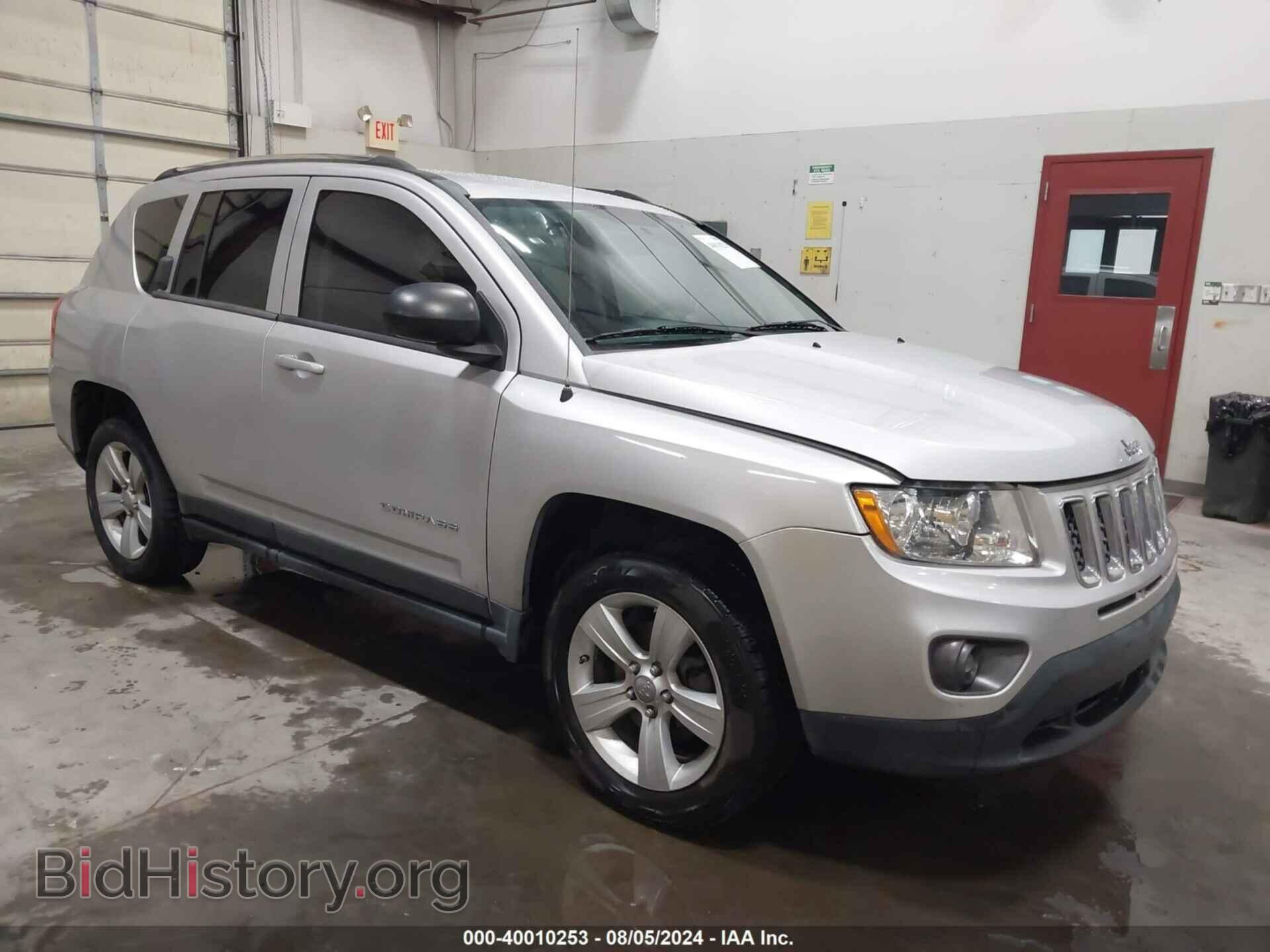 Фотография 1C4NJCBA2CD504170 - JEEP COMPASS 2012