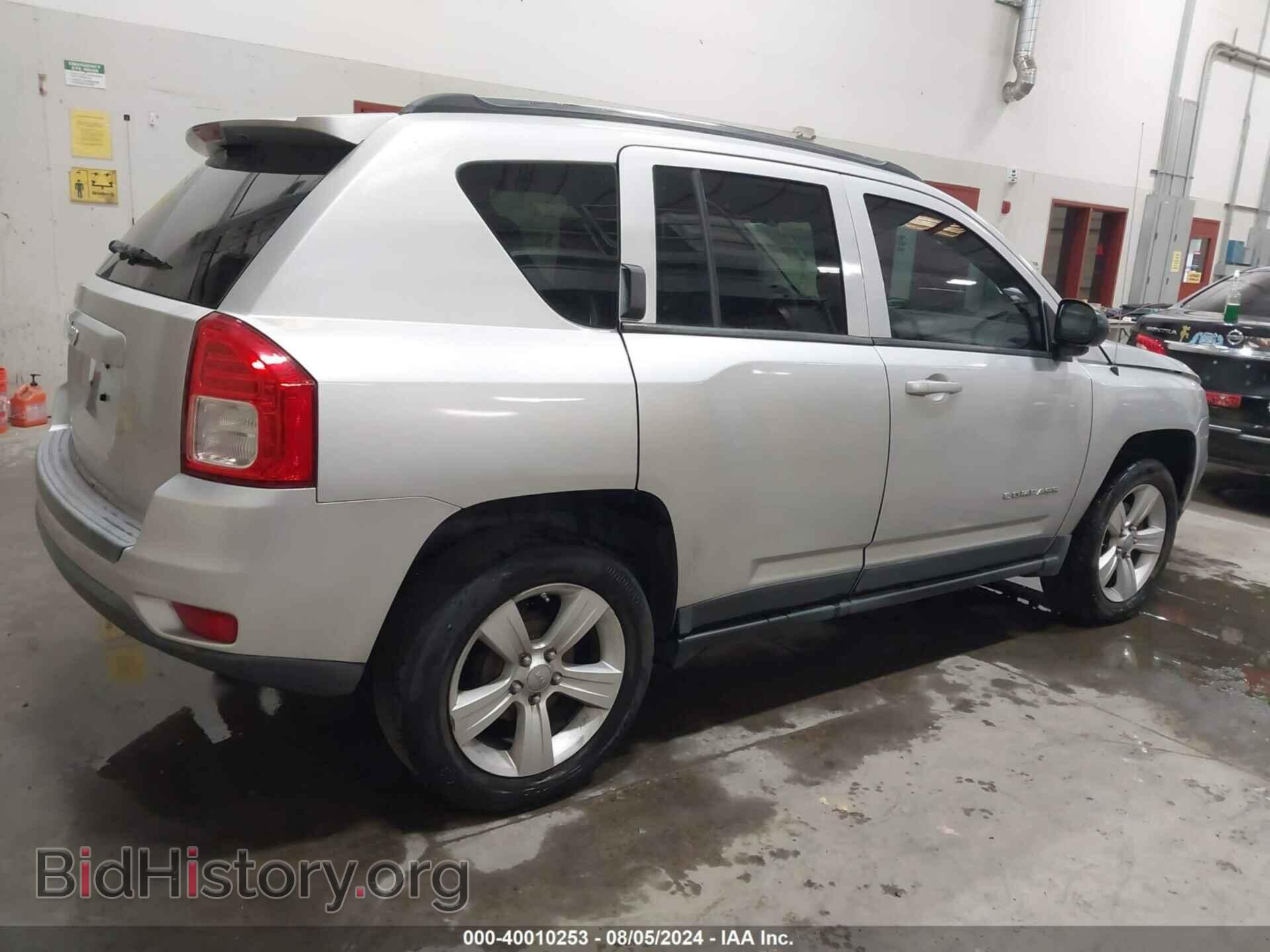 2012 JEEP COMPASS - VIN: 1C4NJCBA2CD504170 - Photo 4