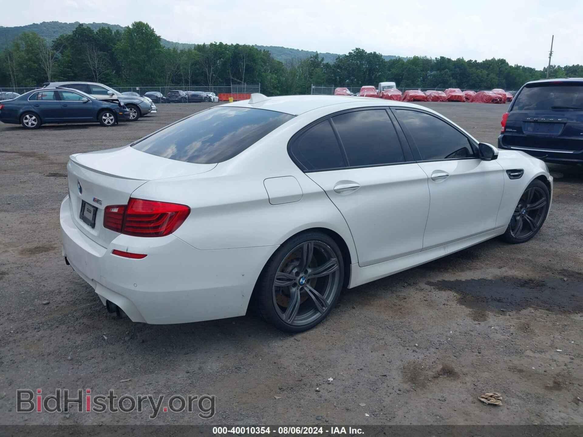 2014 BMW M5 - VIN: WBSFV9C51ED593710 - Фото 4