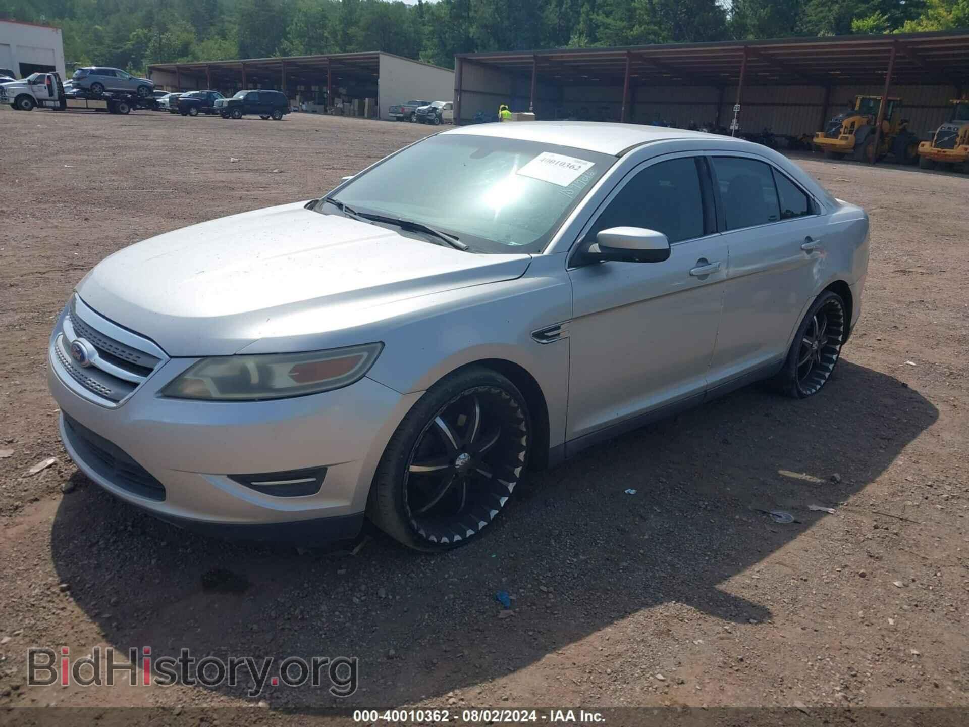 2011 FORD TAURUS - VIN: 1FAHP2EWXBG189926 - Фото 2
