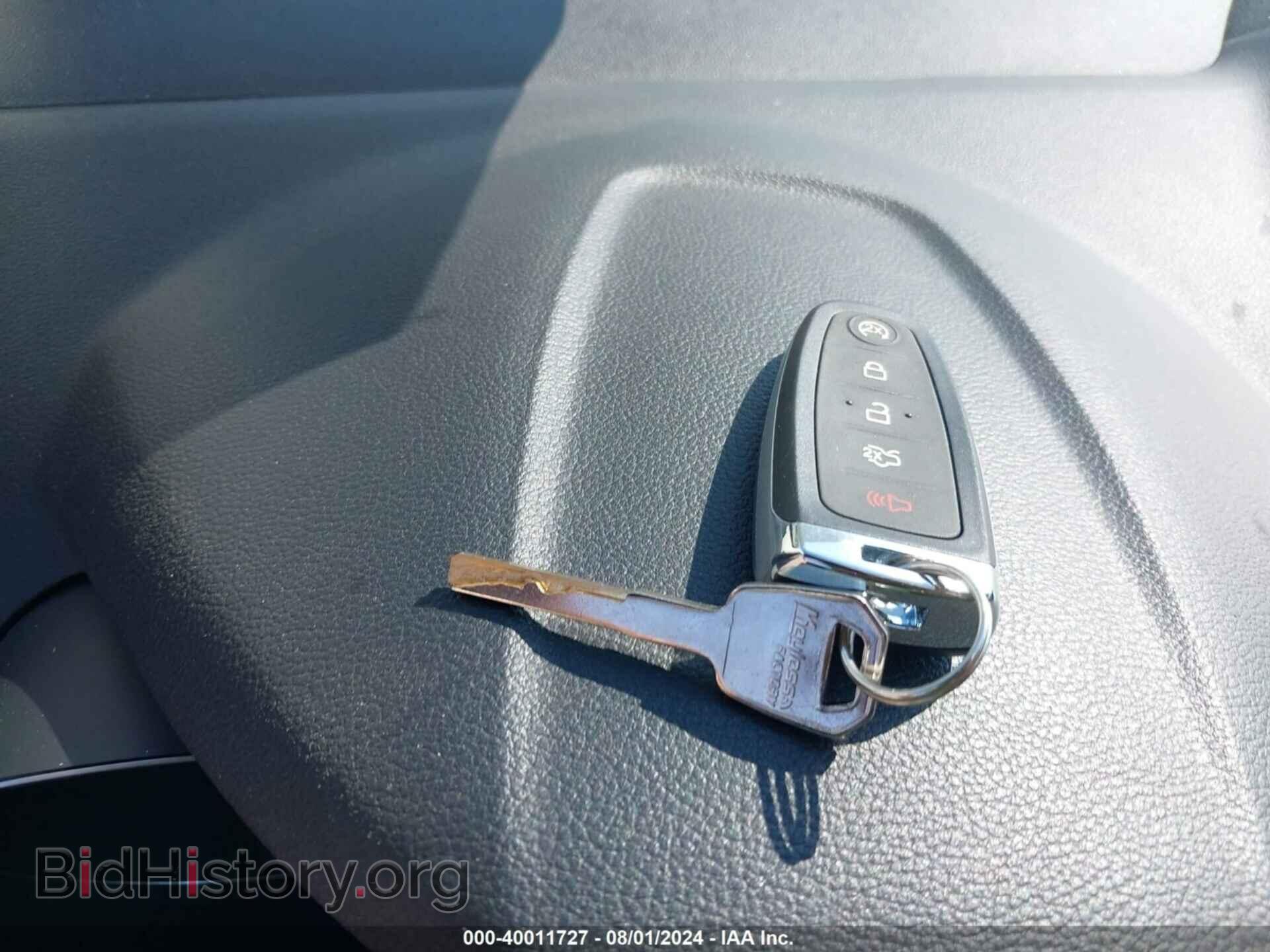 2016 FORD ESCAPE - VIN: 1FMCU9J91GUC25562 - Фото 11