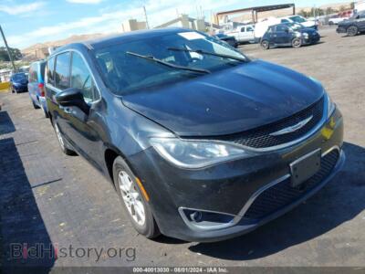2020 Chrysler PACIFICA TOURING, black — VIN 2C4RC1FG7LR192147, IAAI