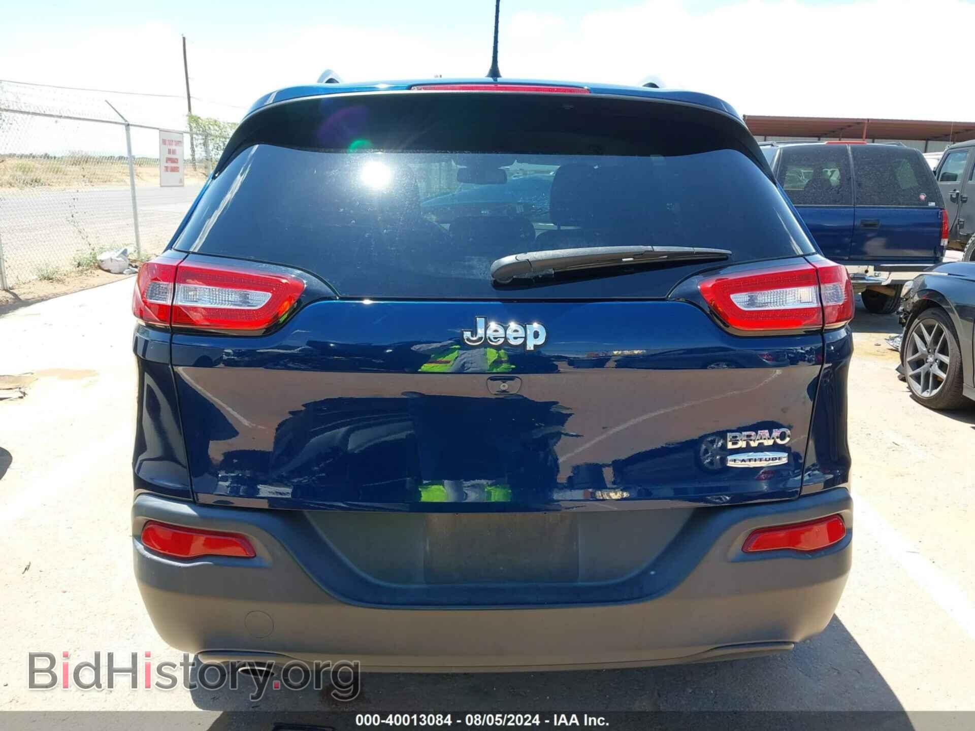 2018 JEEP CHEROKEE - VIN: 1C4PJLCB2JD596457 - Фото 16
