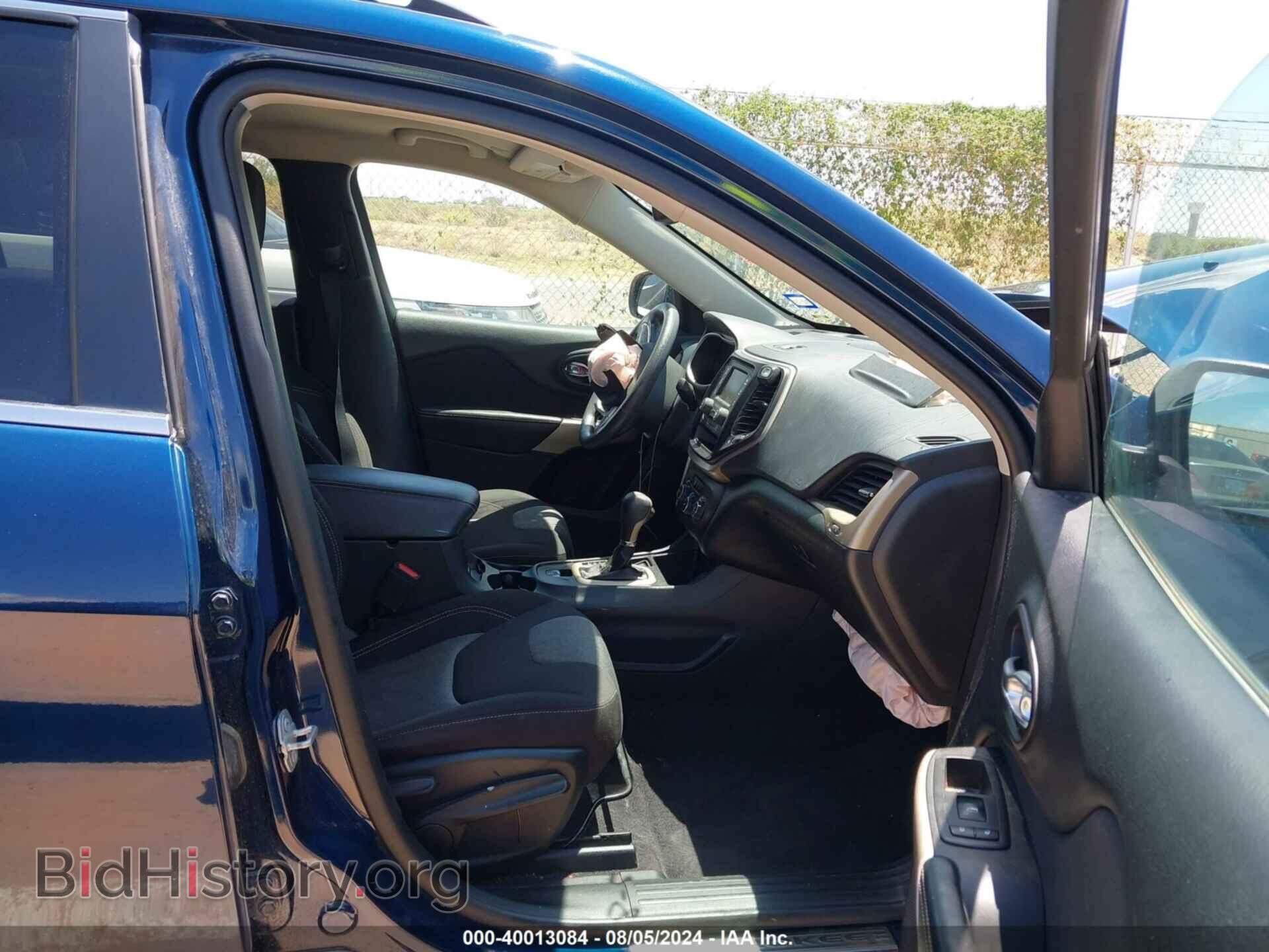 2018 JEEP CHEROKEE - VIN: 1C4PJLCB2JD596457 - Фото 5