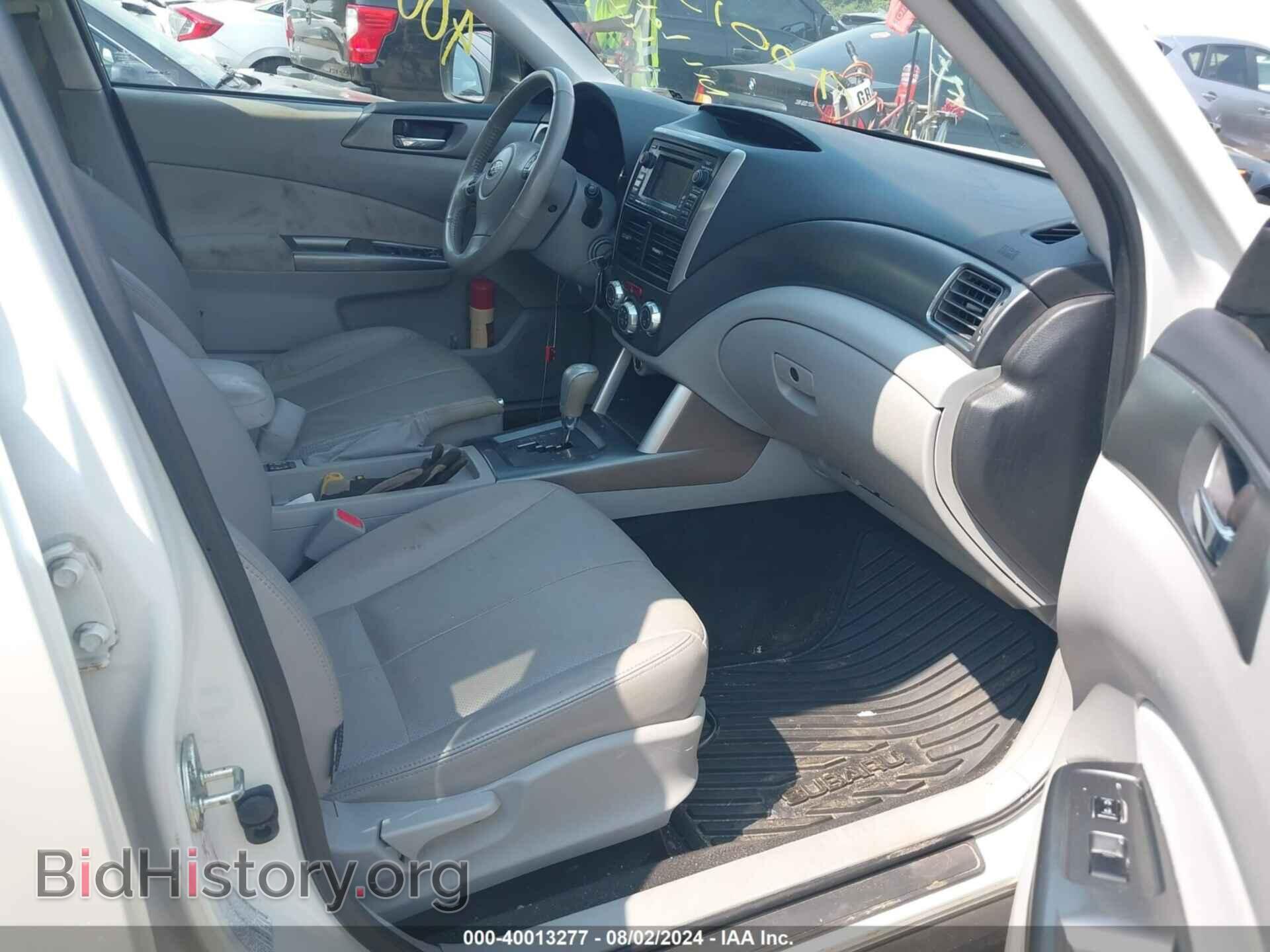 2011 SUBARU FORESTER - VIN: JF2SHAEC0BH772207 - Фото 5