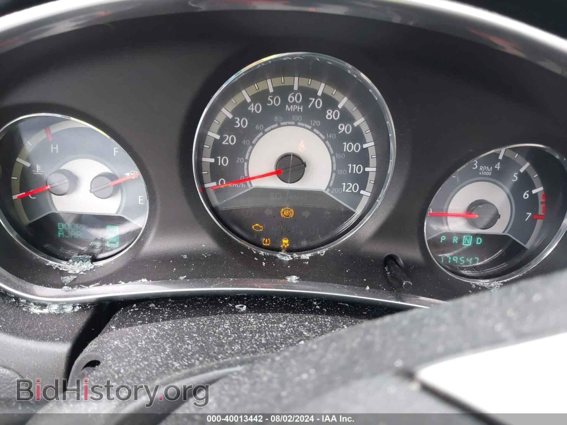 2012 CHRYSLER 200 - VIN: 1C3CCBCB3CN176744 - Photo 7