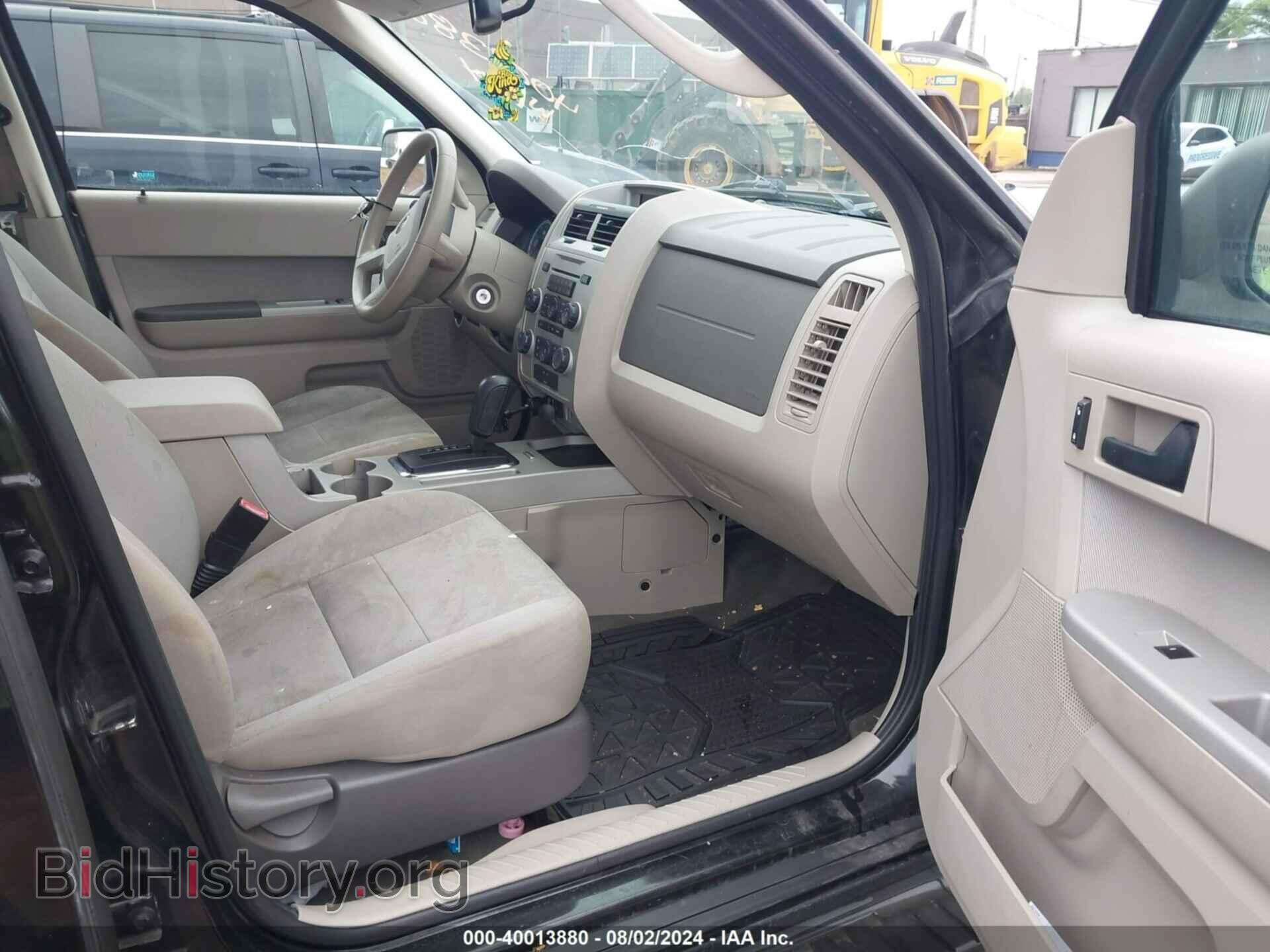 2011 FORD ESCAPE - VIN: 1FMCU9D73BKB61801 - Фото 5