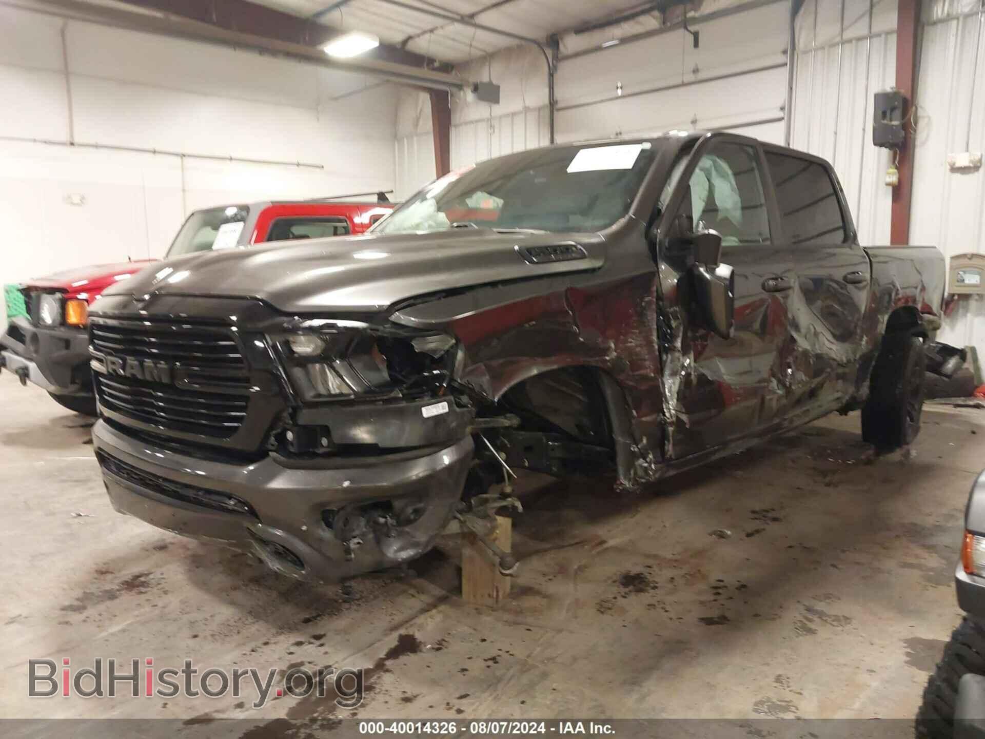 2020 RAM 1500 - VIN: 1C6SRFFT0LN324793 - Фото 2