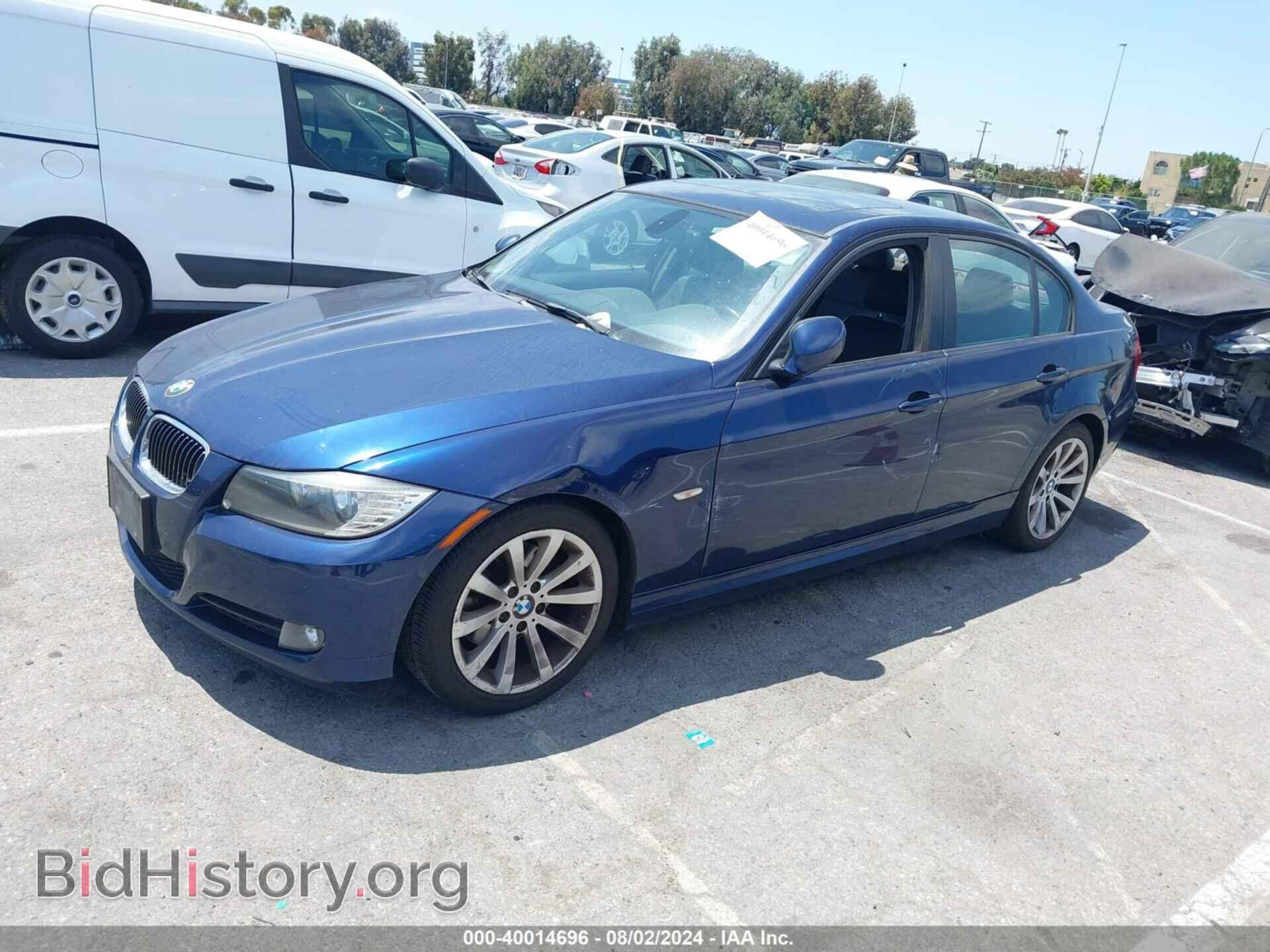 2011 BMW 328I - VIN: WBAPH5G55BNM79993 - Фото 2
