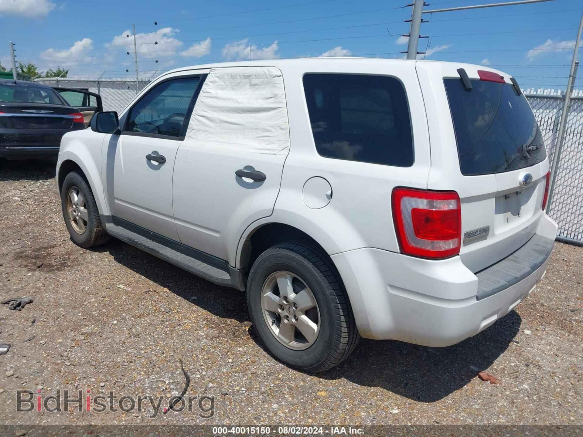 2009 FORD ESCAPE - VIN: 1FMCU02749KC45764 - Фото 3