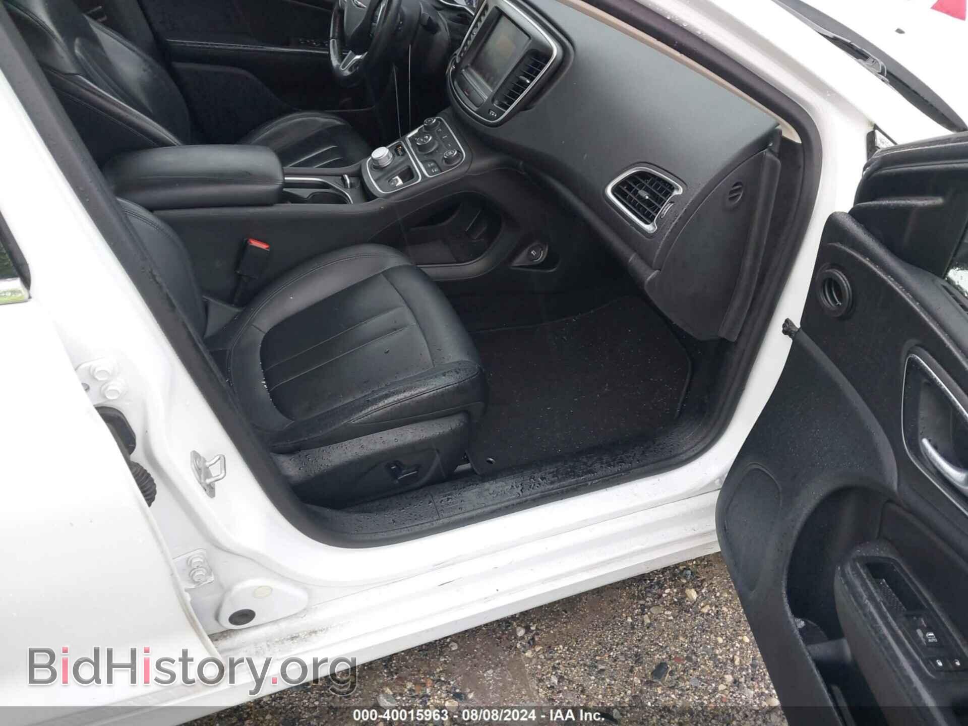 2016 CHRYSLER 200 - VIN: 1C3CCCAB3GN188410 - Фото 5