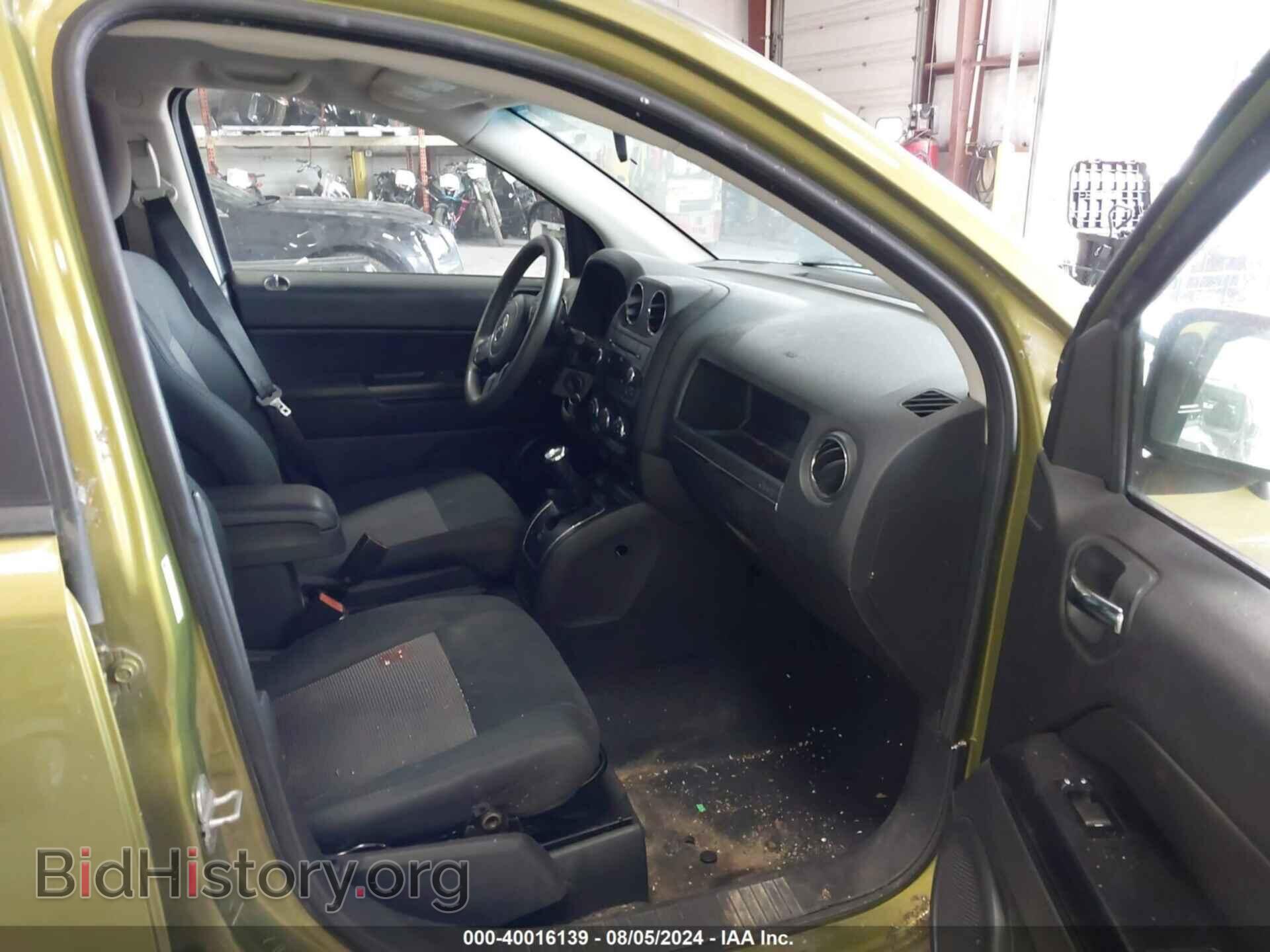 2012 JEEP COMPASS - VIN: 1C4NJDBB6CD635309 - Photo 5