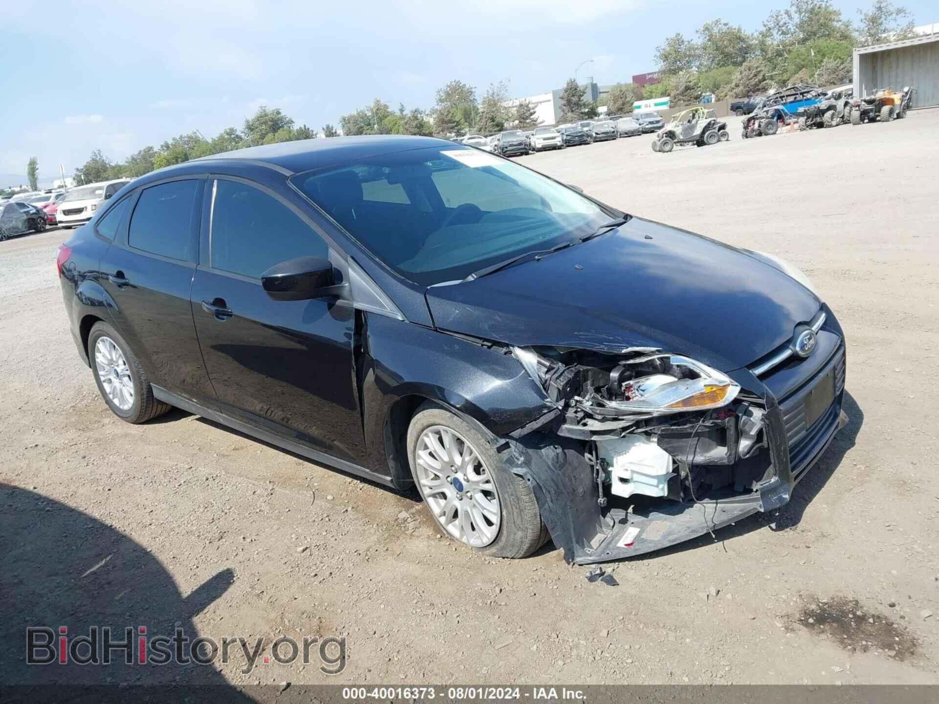 Photo 1FAHP3F25CL372919 - FORD FOCUS 2012