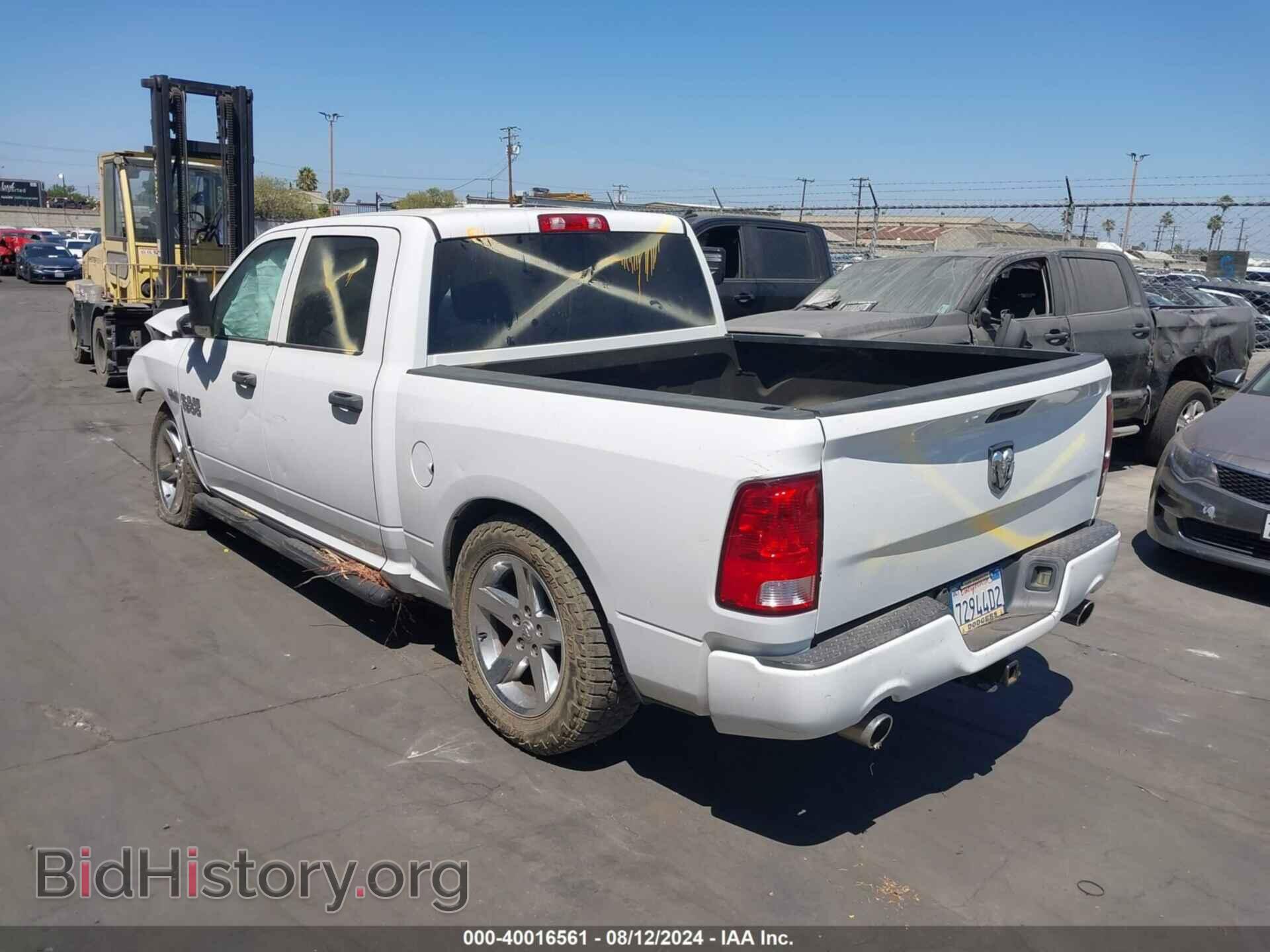 2016 RAM 1500 - VIN: 3C6RR6KT8GG326097 - Фото 3